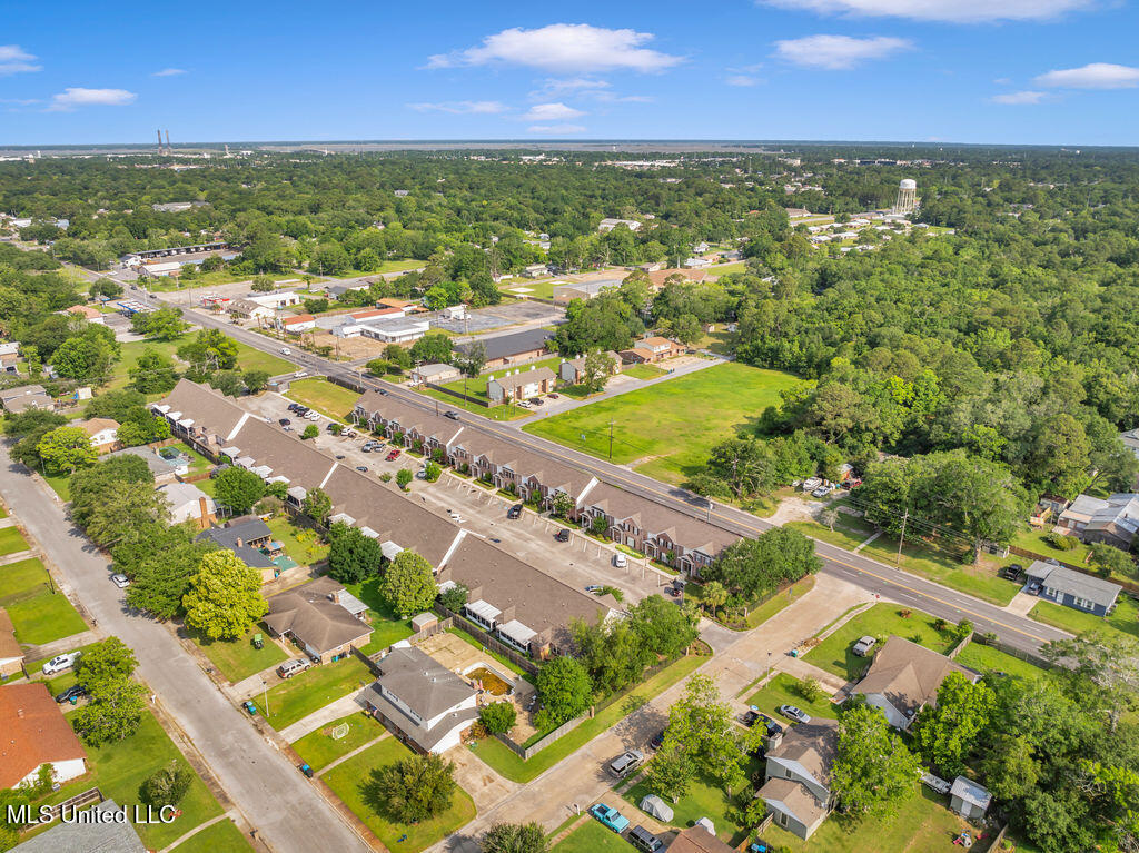 1805 Geerkin Street #32, Pascagoula, Mississippi image 23