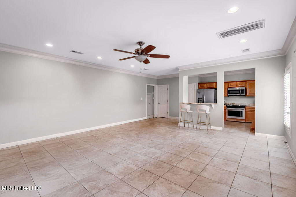 1805 Geerkin Street #32, Pascagoula, Mississippi image 5