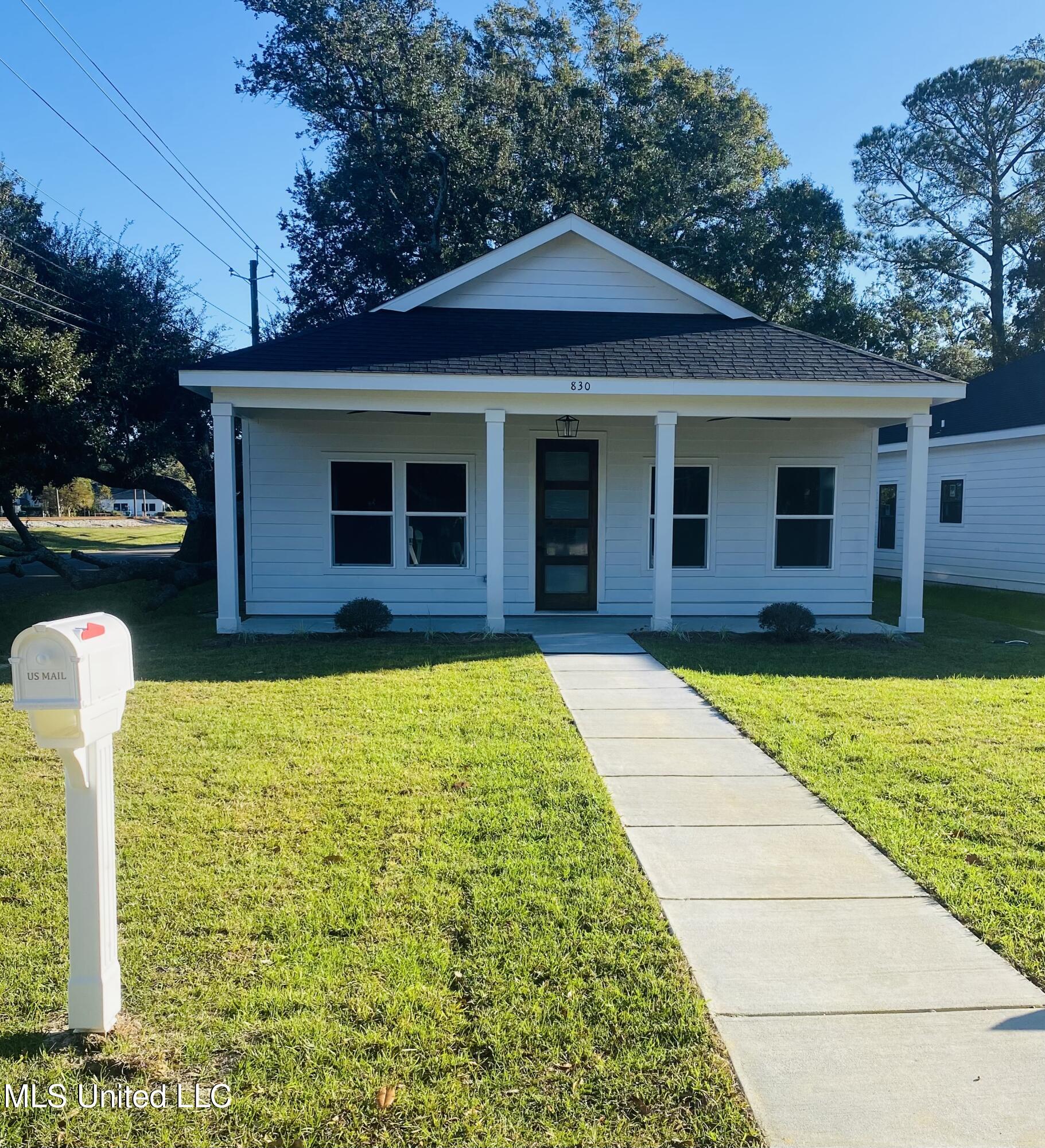 830 Regnault Avenue, Gulfport, Mississippi image 1