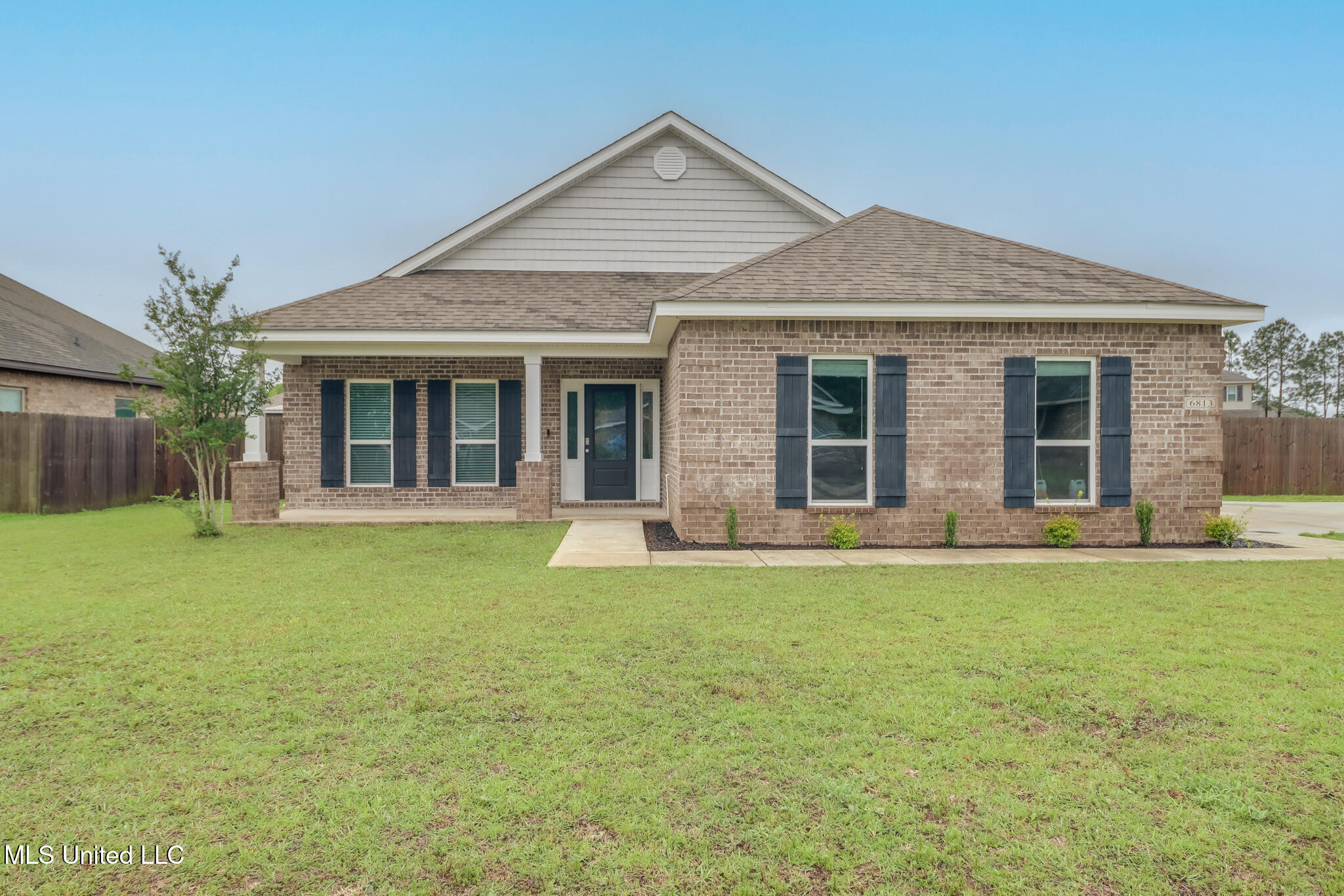 6813 Sweetclover Drive, Ocean Springs, Mississippi image 2