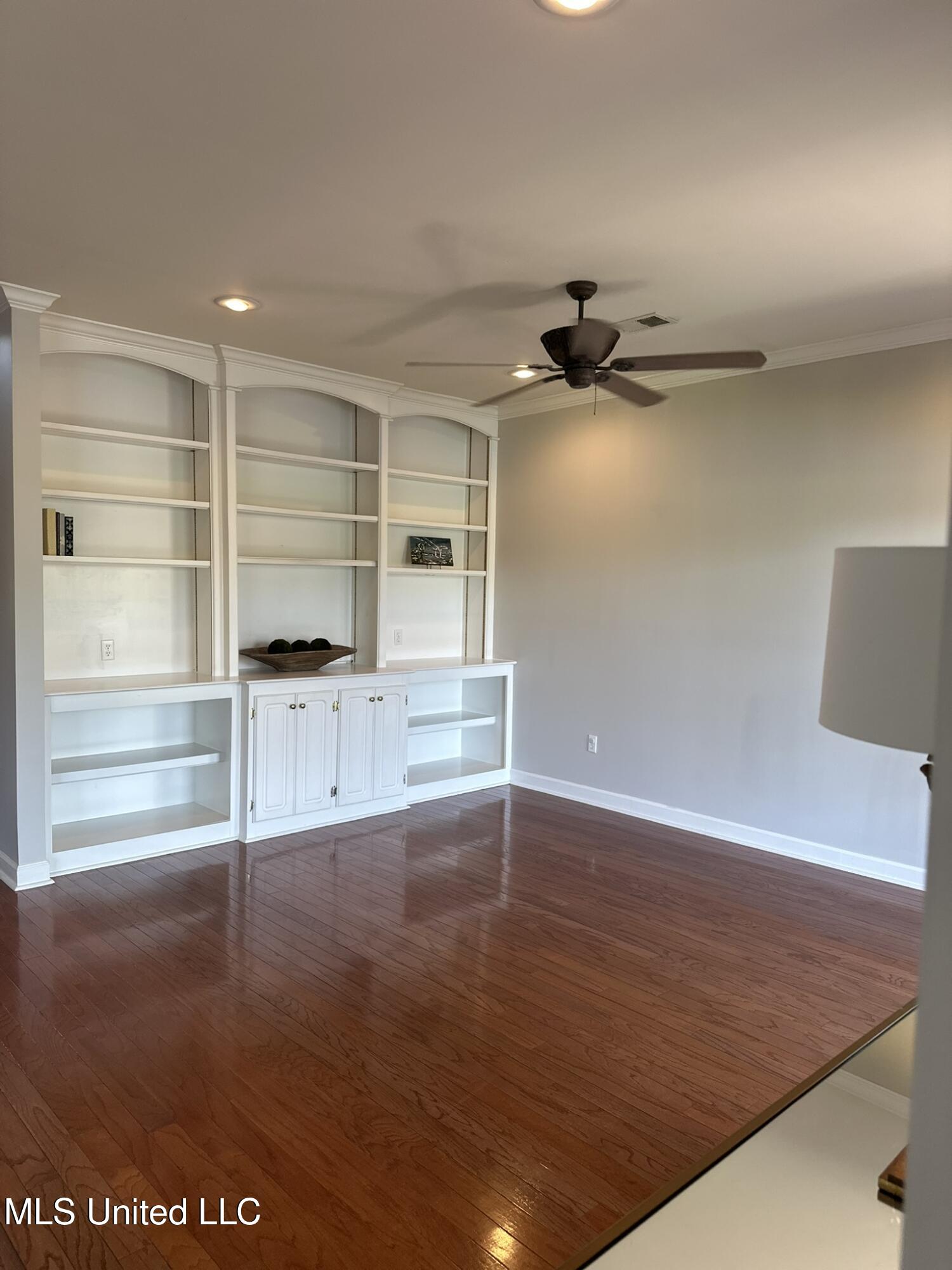 7128 Apache Drive, Olive Branch, Mississippi image 27