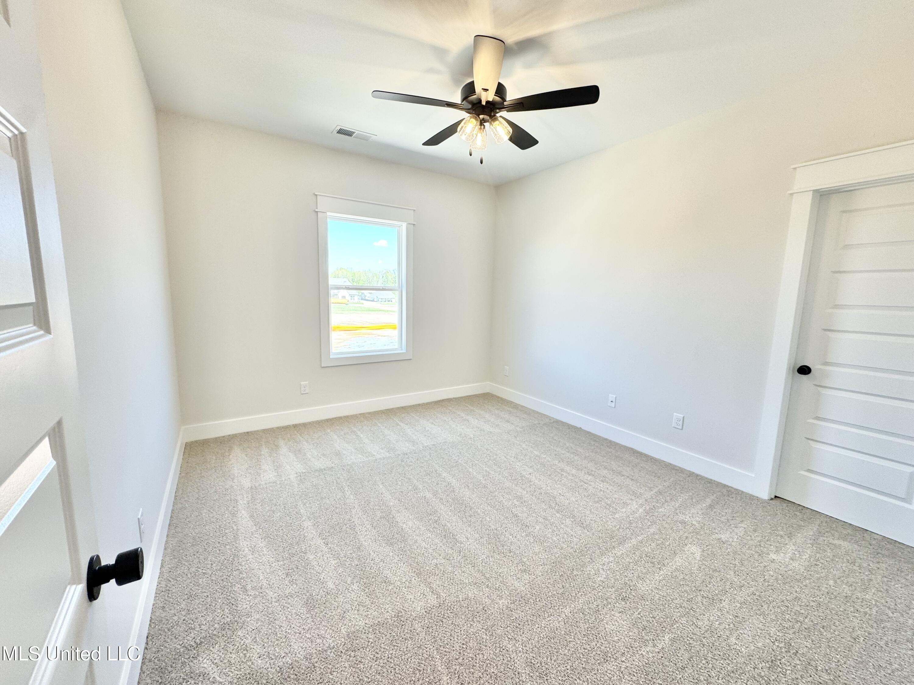 1772 Bakersfield Way Way, Nesbit, Mississippi image 19