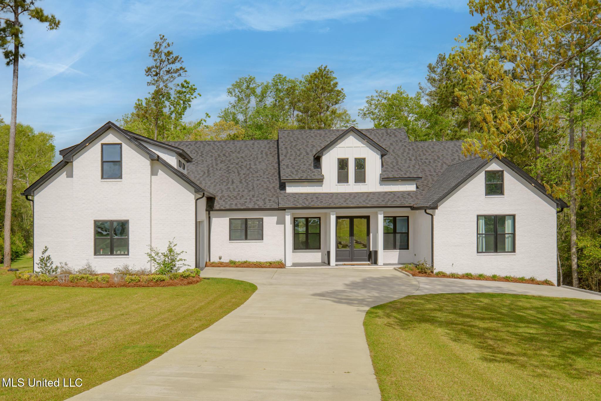 34 Crossbuck, Sumrall, Mississippi image 2