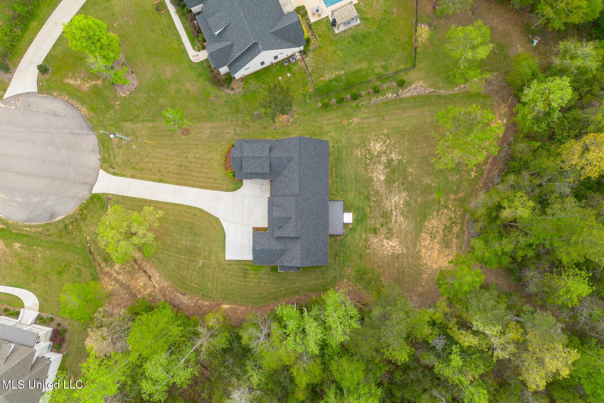 34 Crossbuck, Sumrall, Mississippi image 35
