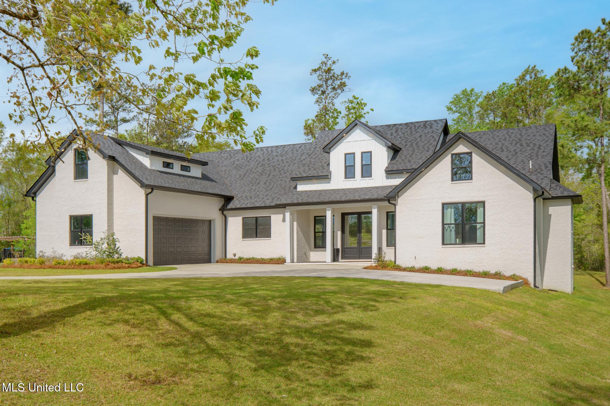 34 Crossbuck, Sumrall, Mississippi image 4