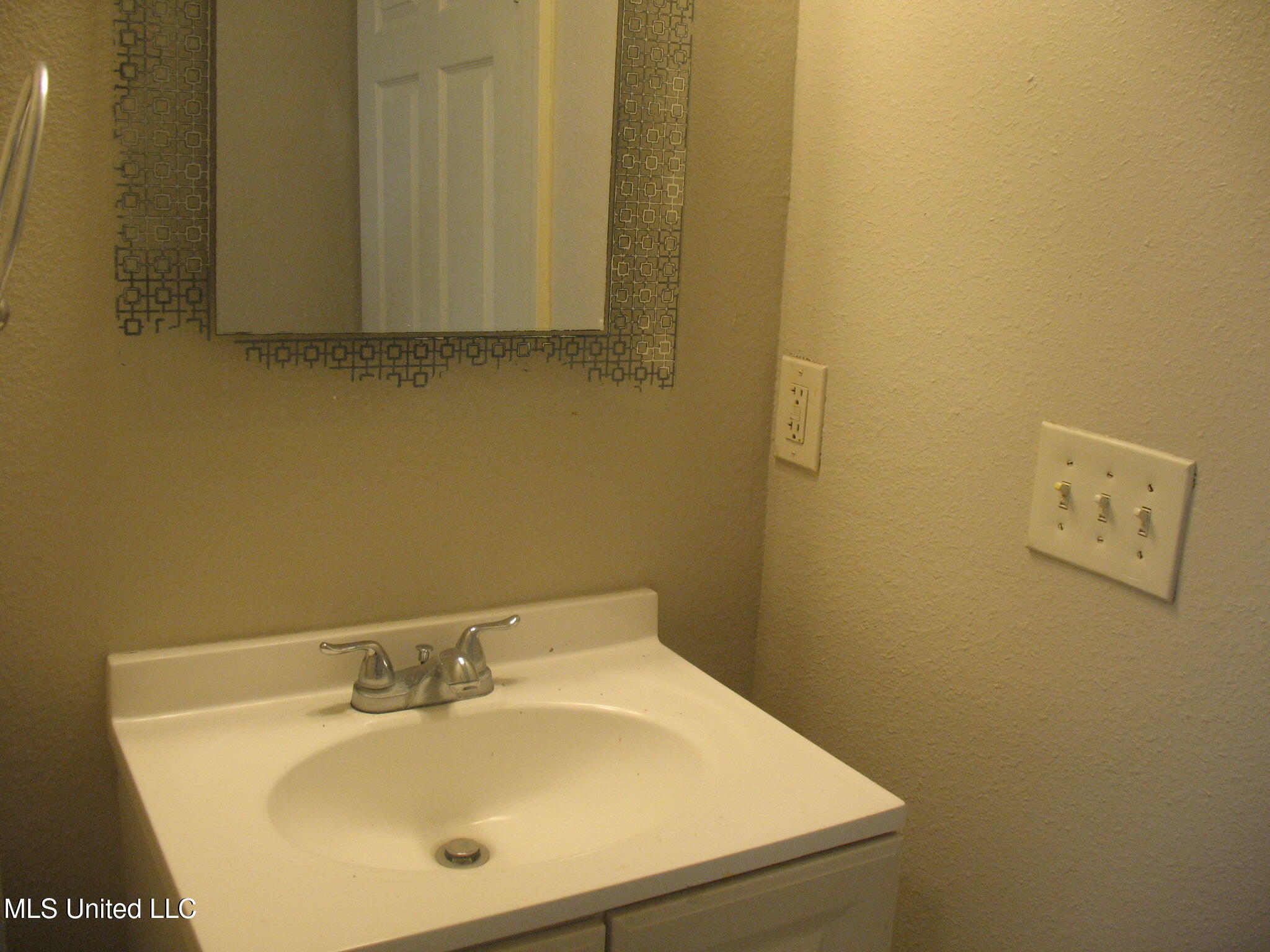 1803 Wightman Street, Jackson, Mississippi image 19