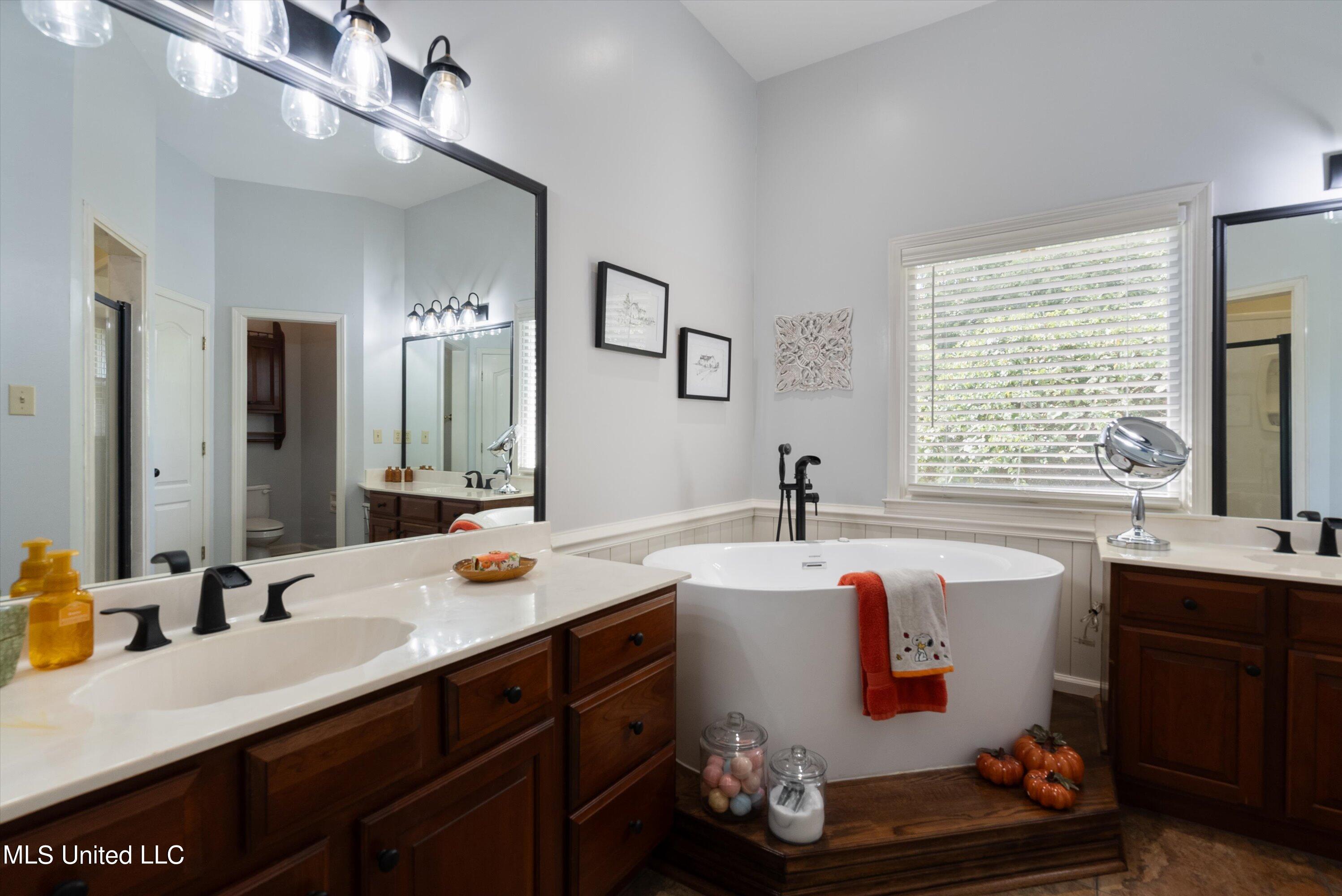 7738 Windersgate Circle, Olive Branch, Mississippi image 19