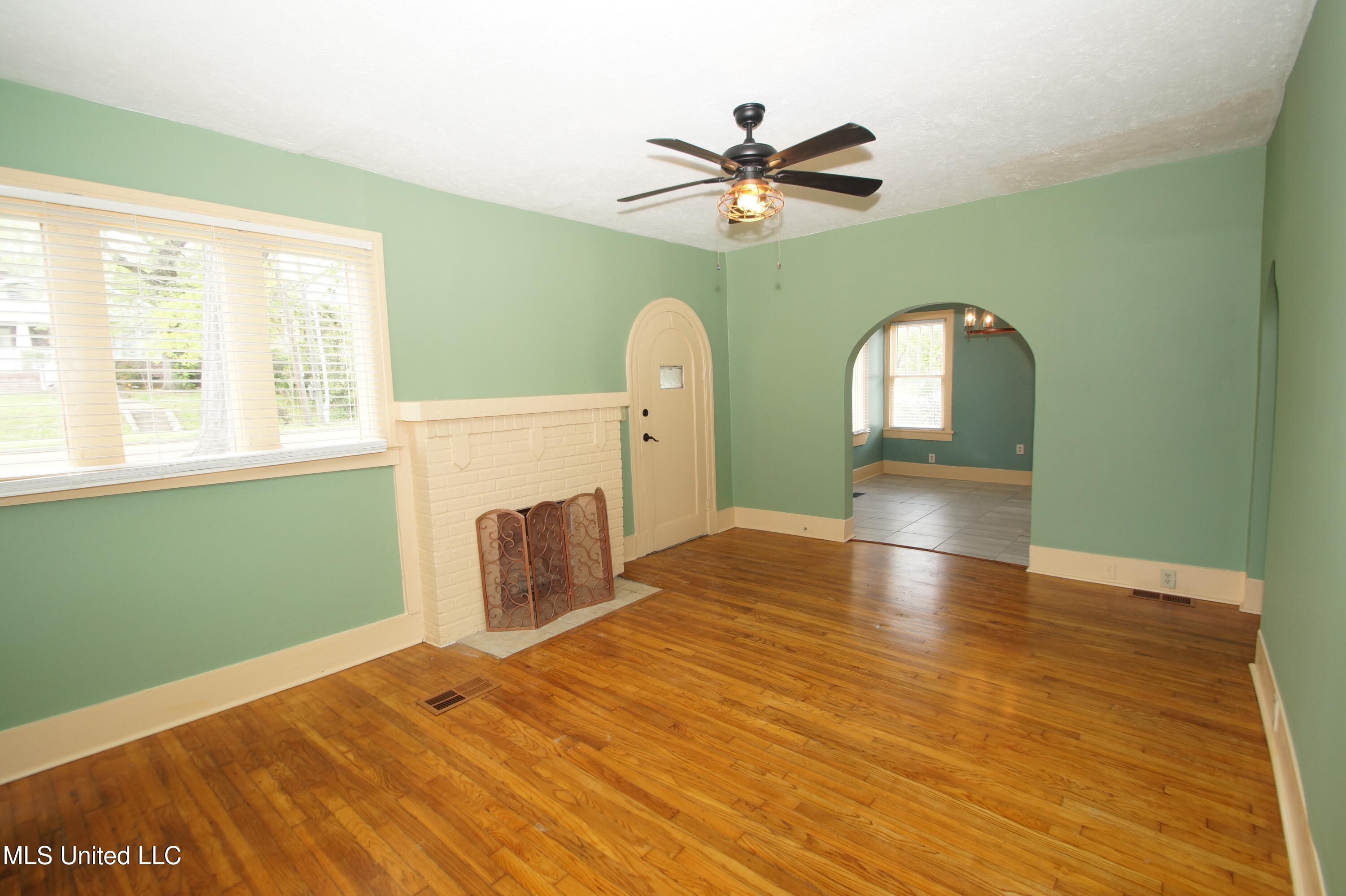 1054 Madison Street, Jackson, Mississippi image 5