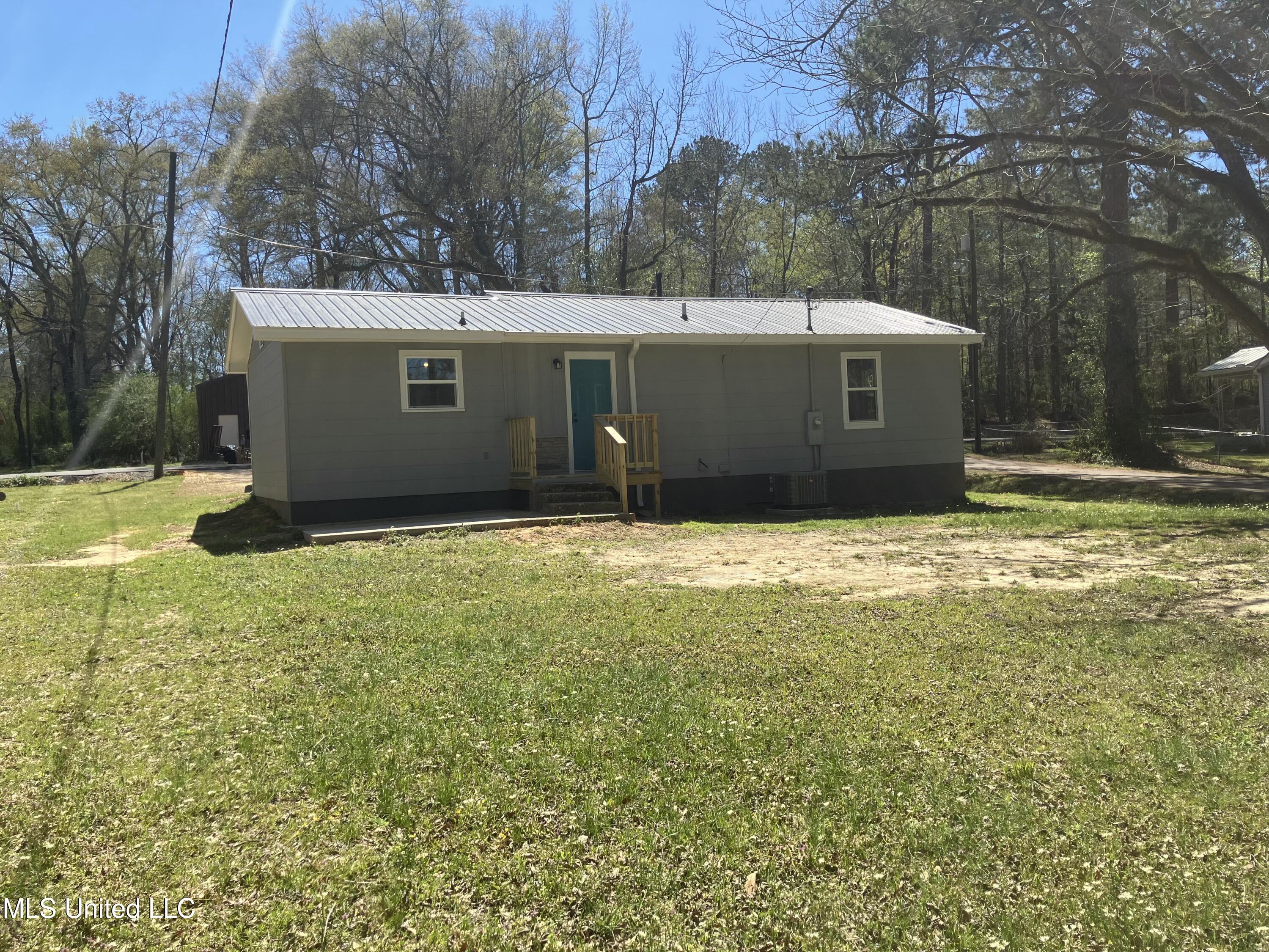 609 NW Cherry Street, Magee, Mississippi image 19