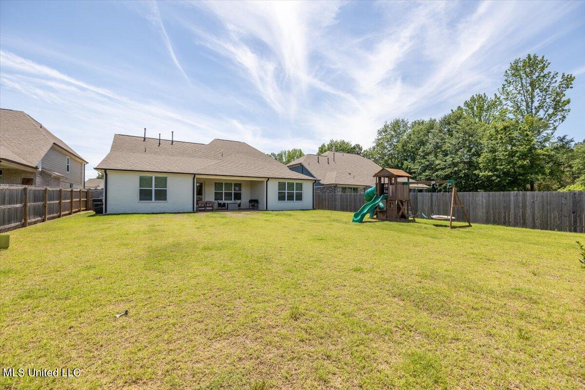 13604 Live Oak Loop, Olive Branch, Mississippi image 3