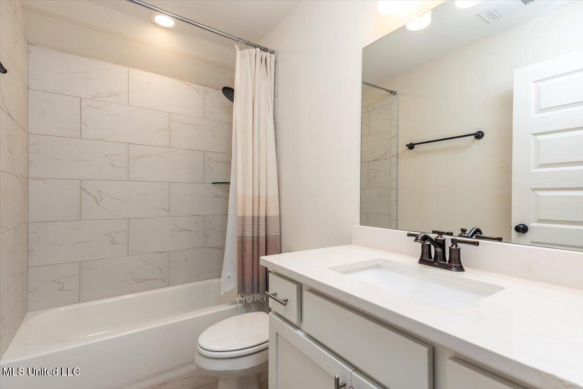 13604 Live Oak Loop, Olive Branch, Mississippi image 26