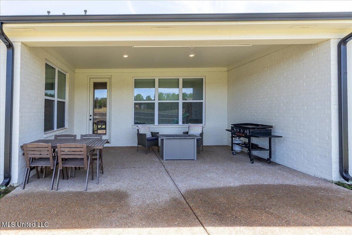 13604 Live Oak Loop, Olive Branch, Mississippi image 33