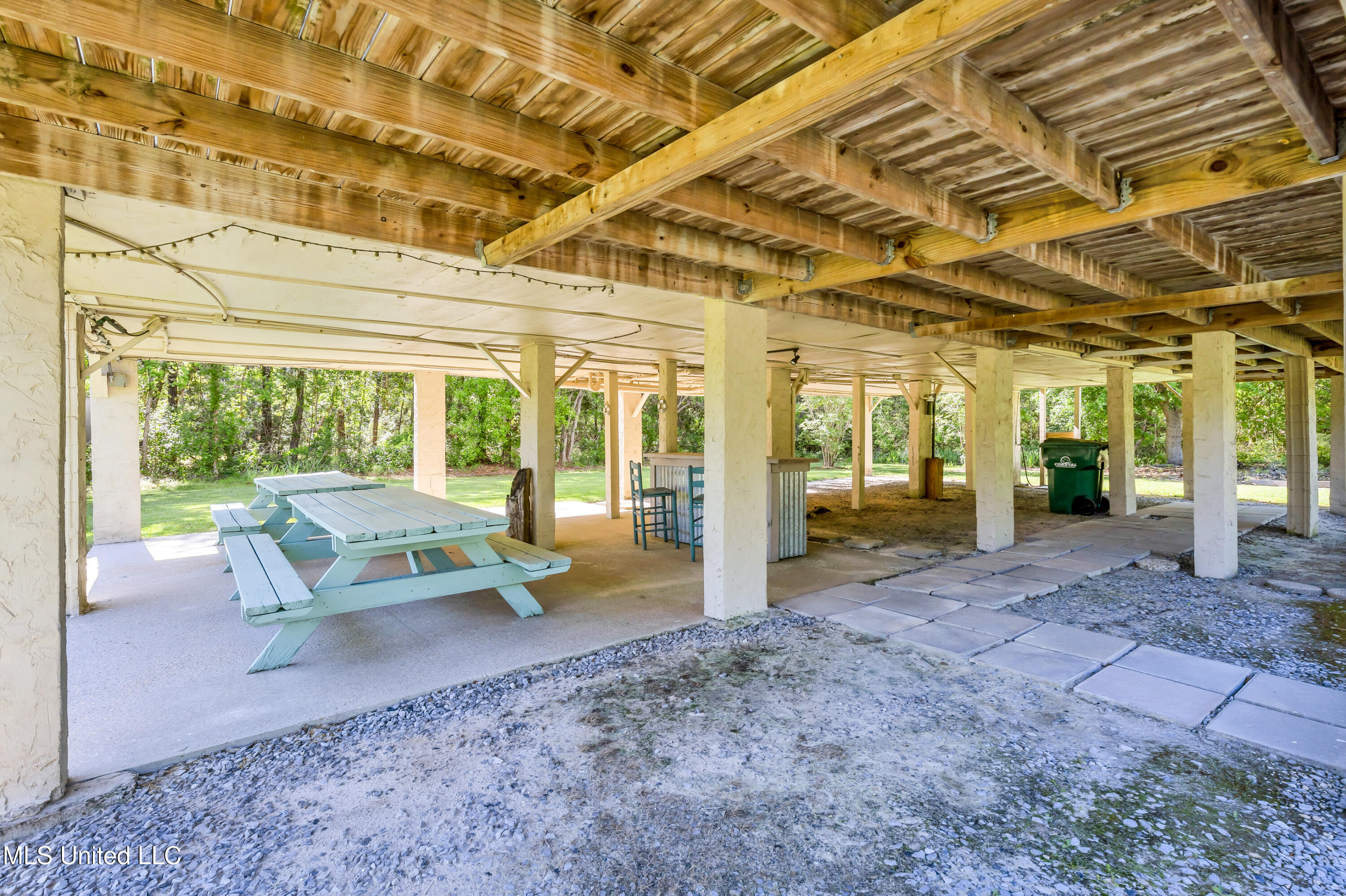 5225 Pointset Avenue, Bay Saint Louis, Mississippi image 35