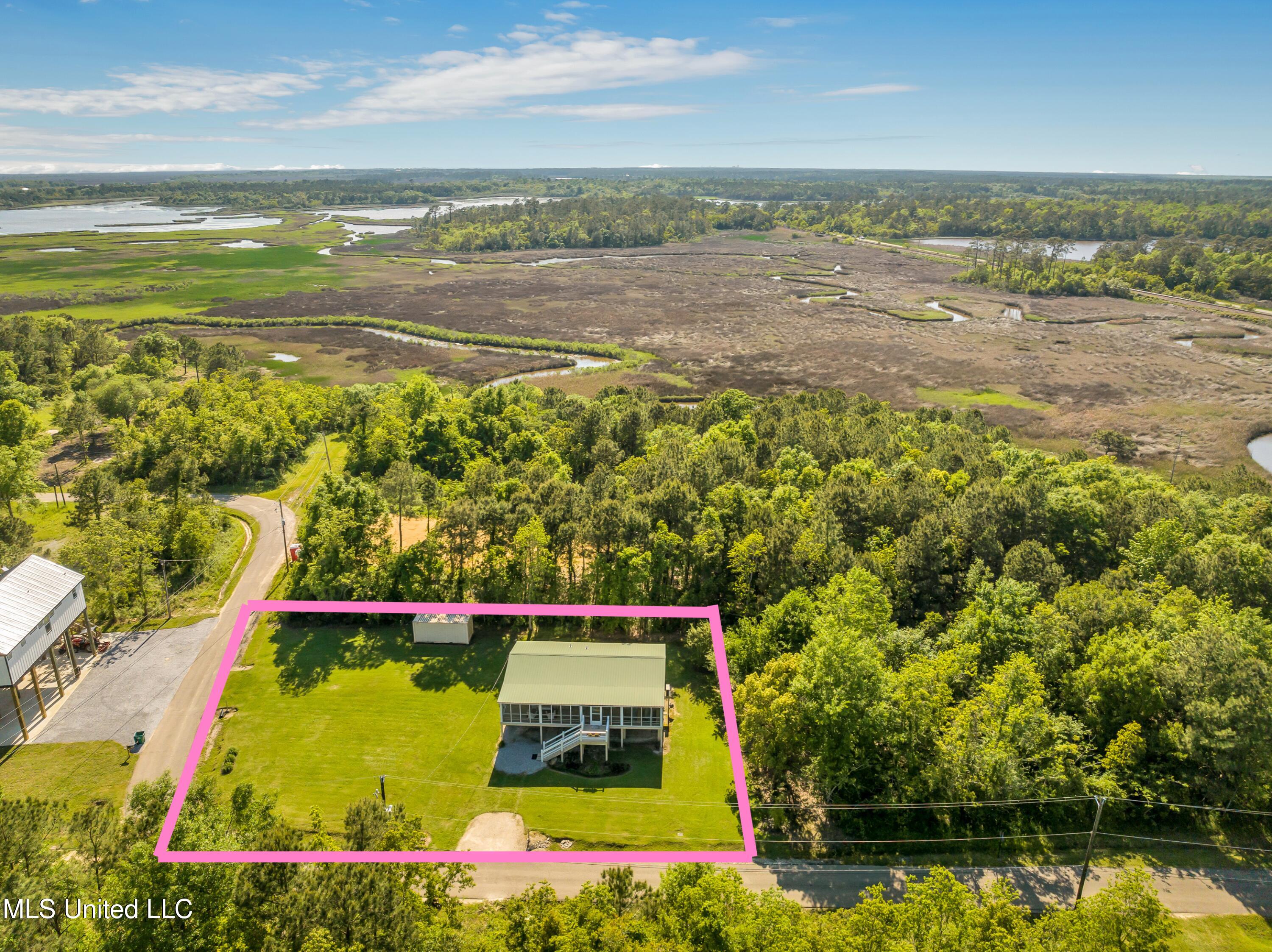 5225 Pointset Avenue, Bay Saint Louis, Mississippi image 44