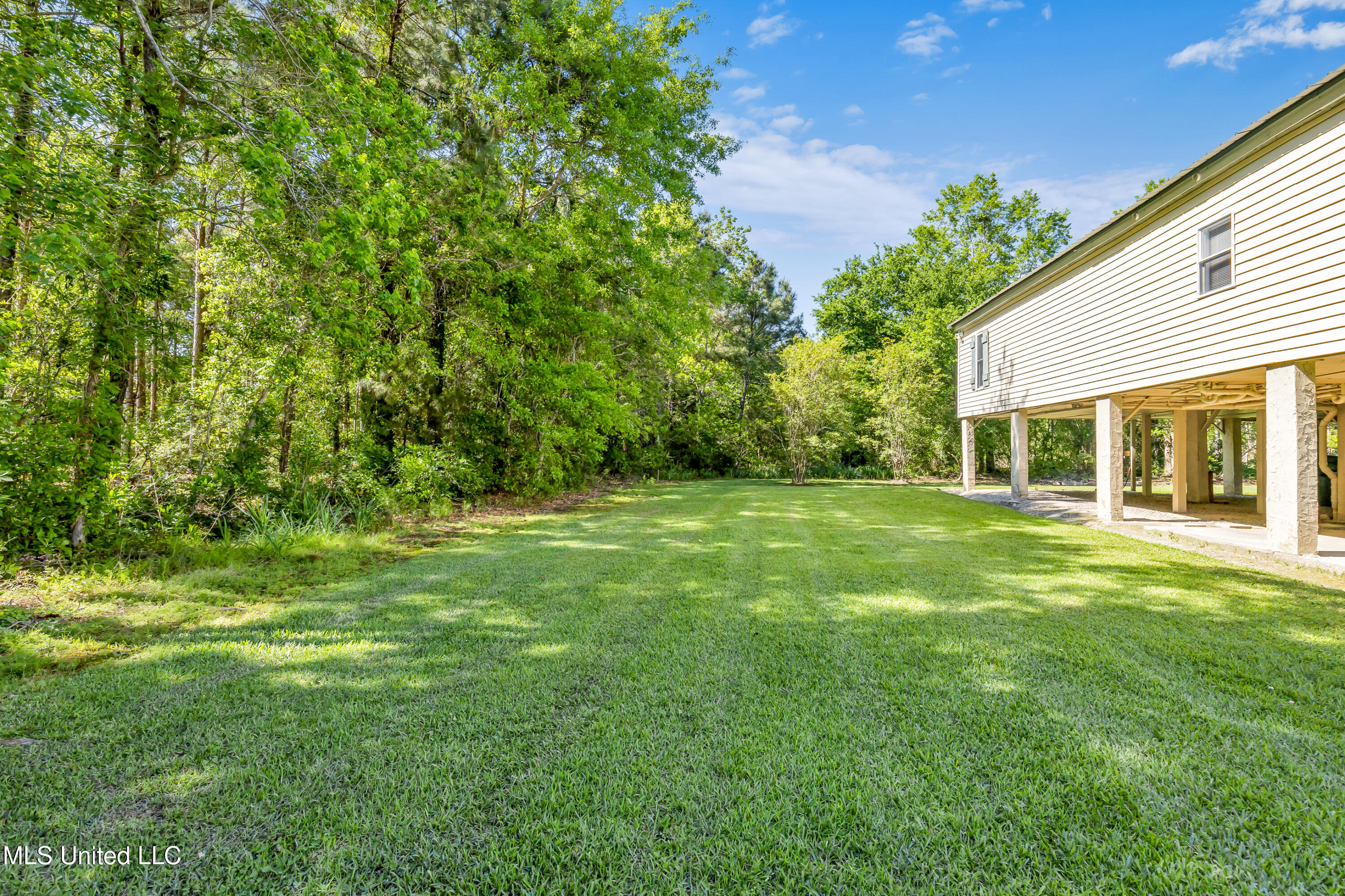 5225 Pointset Avenue, Bay Saint Louis, Mississippi image 37