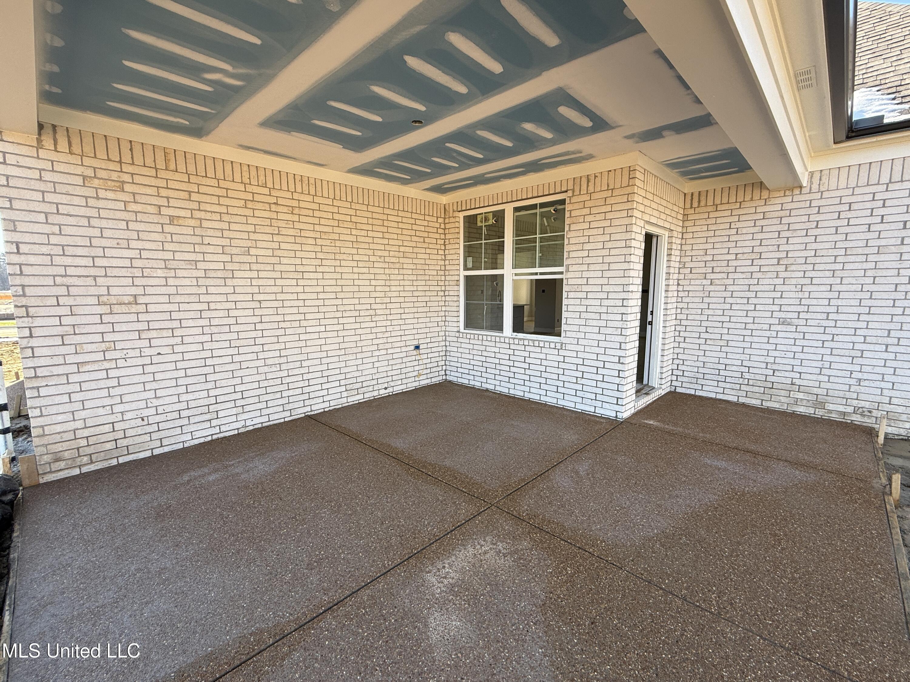 726 Coahoma Court, Hernando, Mississippi image 26