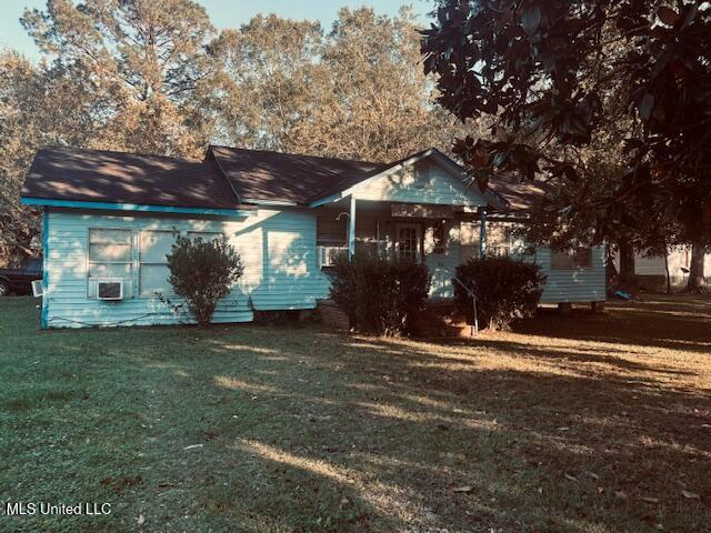 8800 Bolen Avenue, Moss Point, Mississippi image 1