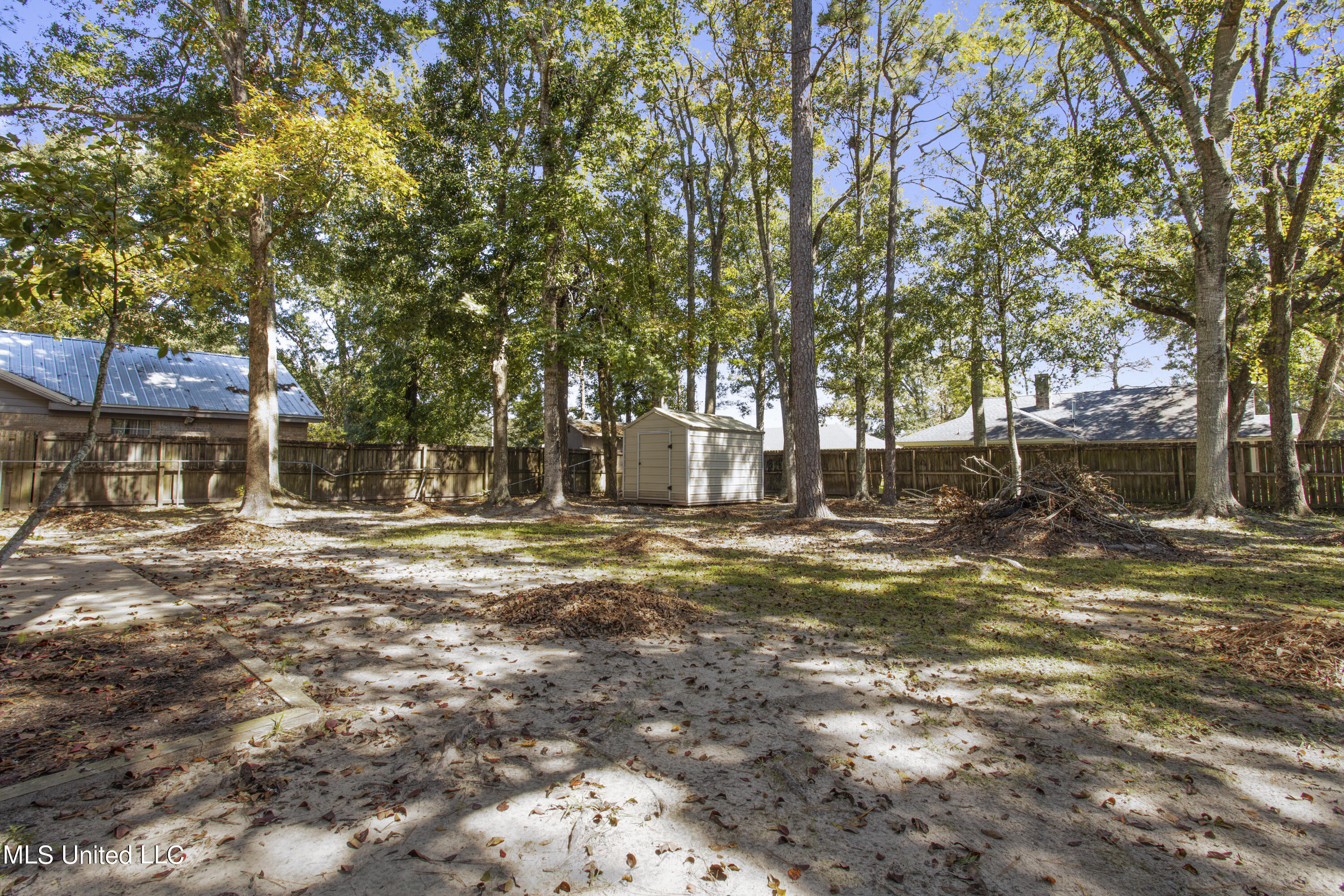 2620 N 6th Street, Ocean Springs, Mississippi image 22