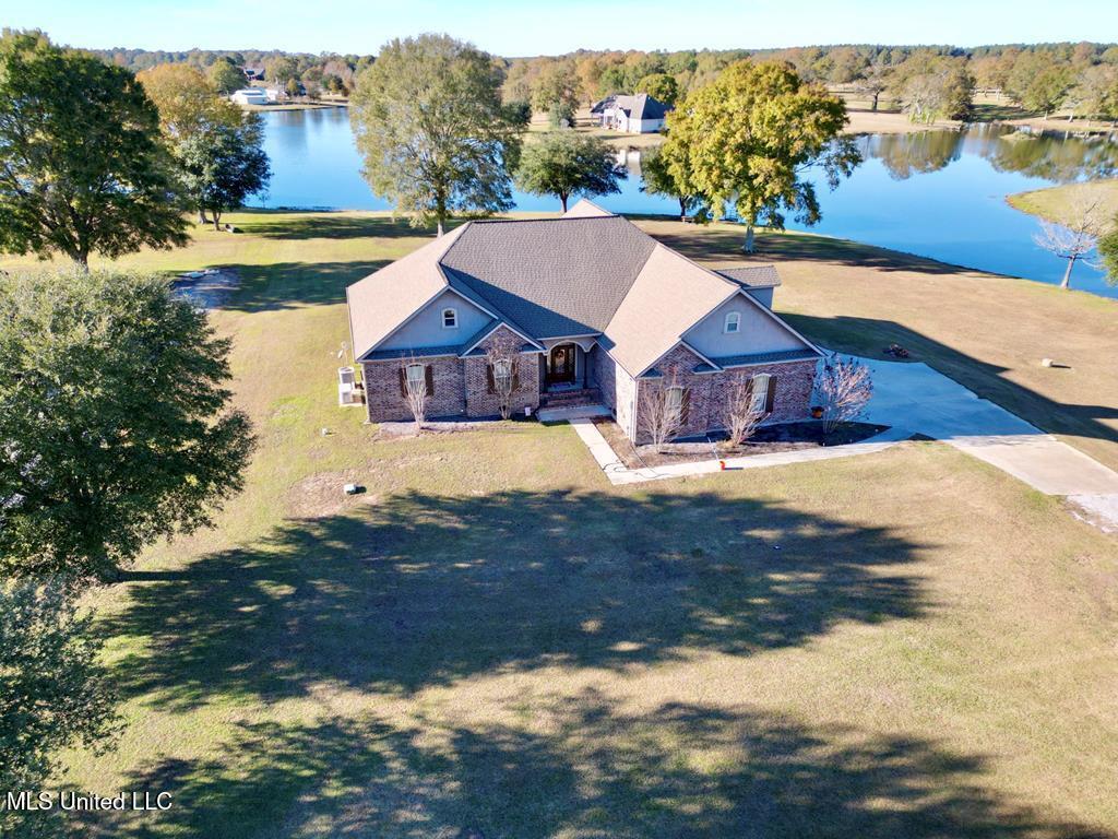 6 Lunker Lane, Poplarville, Mississippi image 1