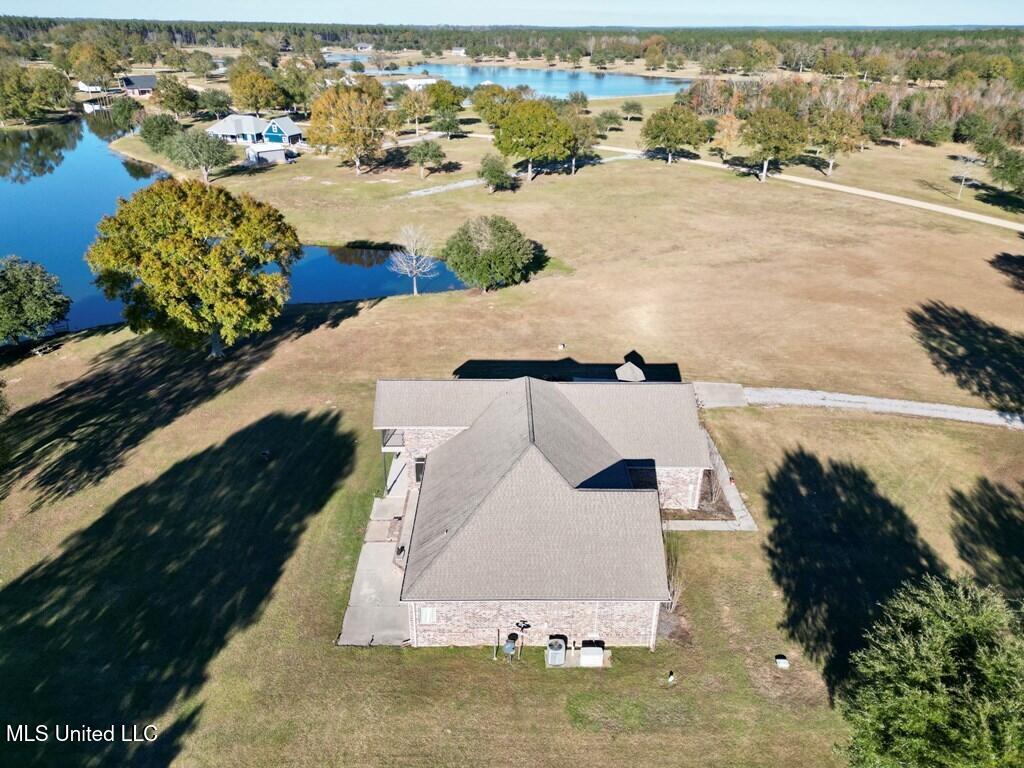 6 Lunker Lane, Poplarville, Mississippi image 3