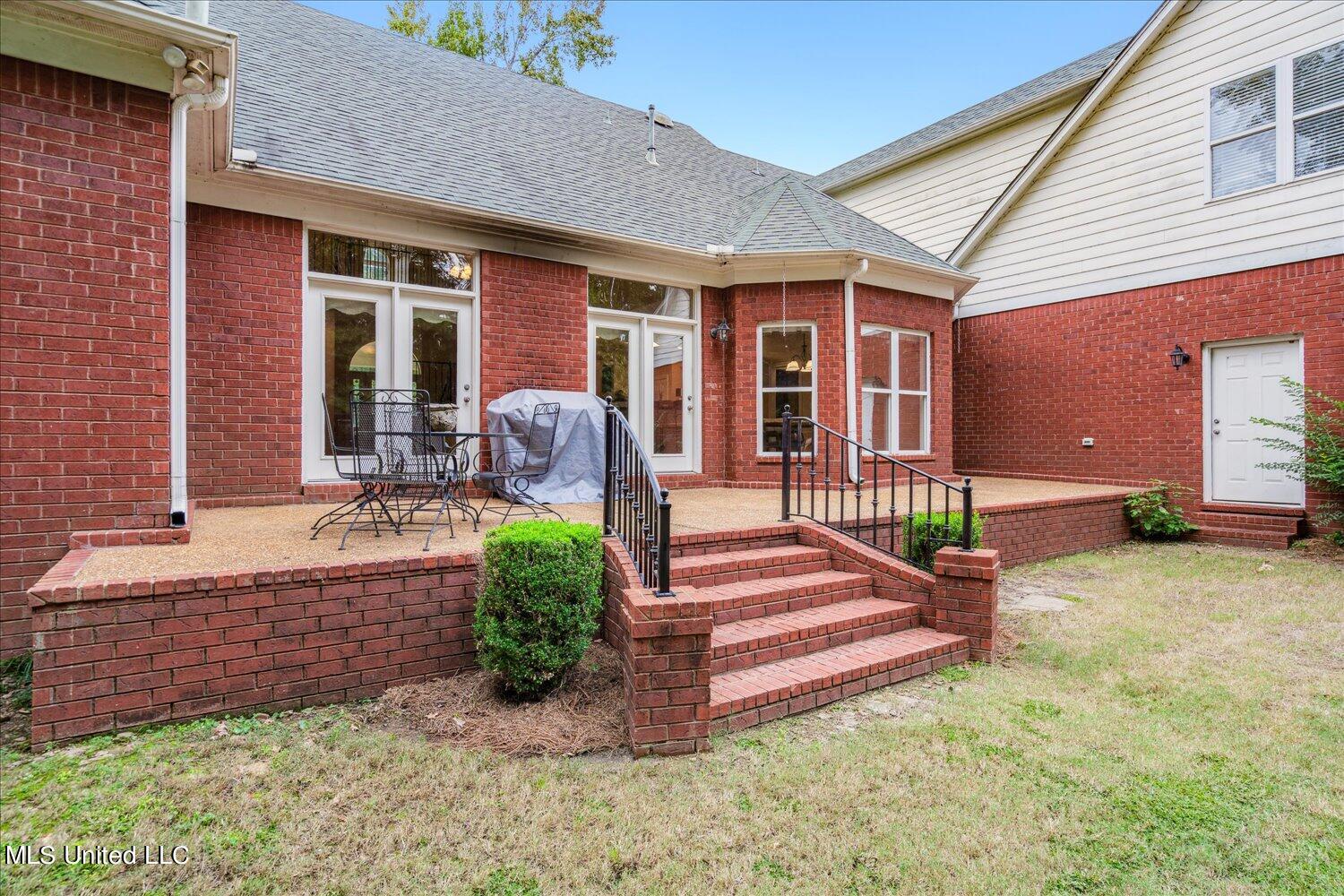 6720 Autumn Oaks Drive, Olive Branch, Mississippi image 31