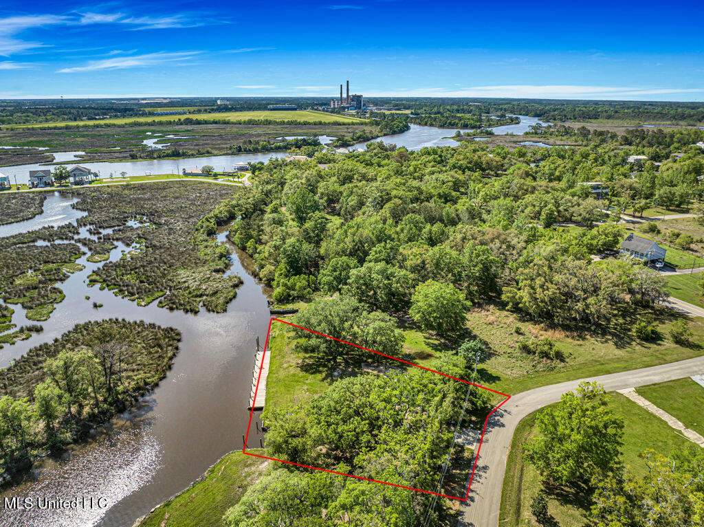 10297 Eagle Point Circle, Biloxi, Mississippi image 16