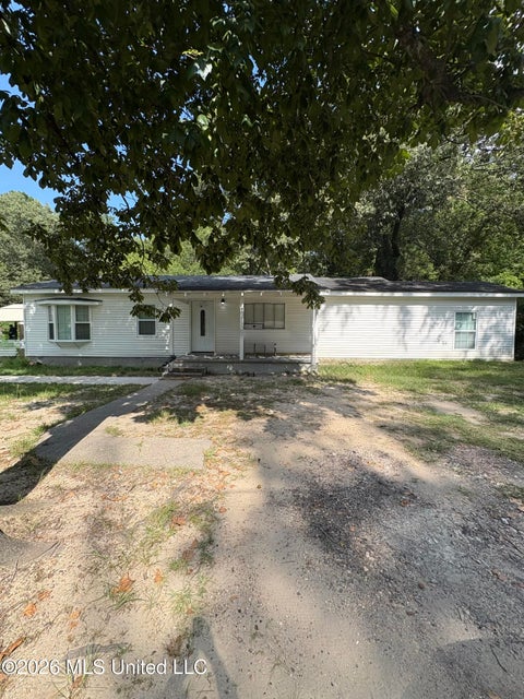 Homes For Sale - 800 S Main Street<br/> New Augusta, MS 39462
