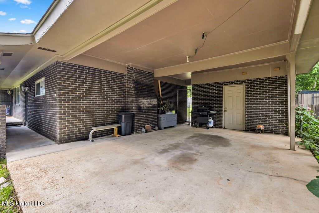 615 Baker Street, Wiggins, Mississippi image 6