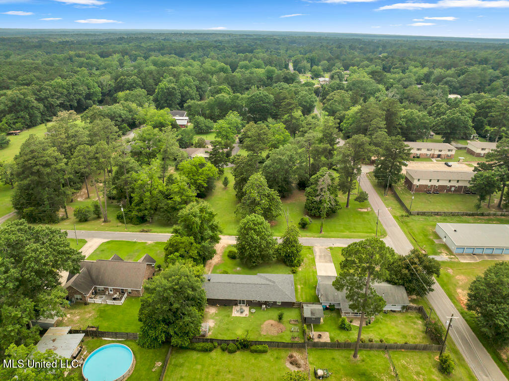 615 Baker Street, Wiggins, Mississippi image 31