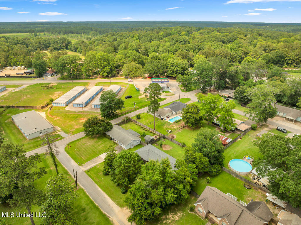 615 Baker Street, Wiggins, Mississippi image 30
