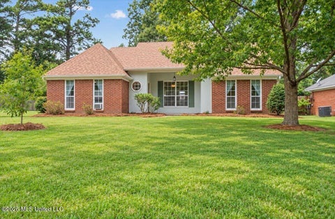 Homes For Sale - 518 Huntington Drive<br/> Madison, MS 39110