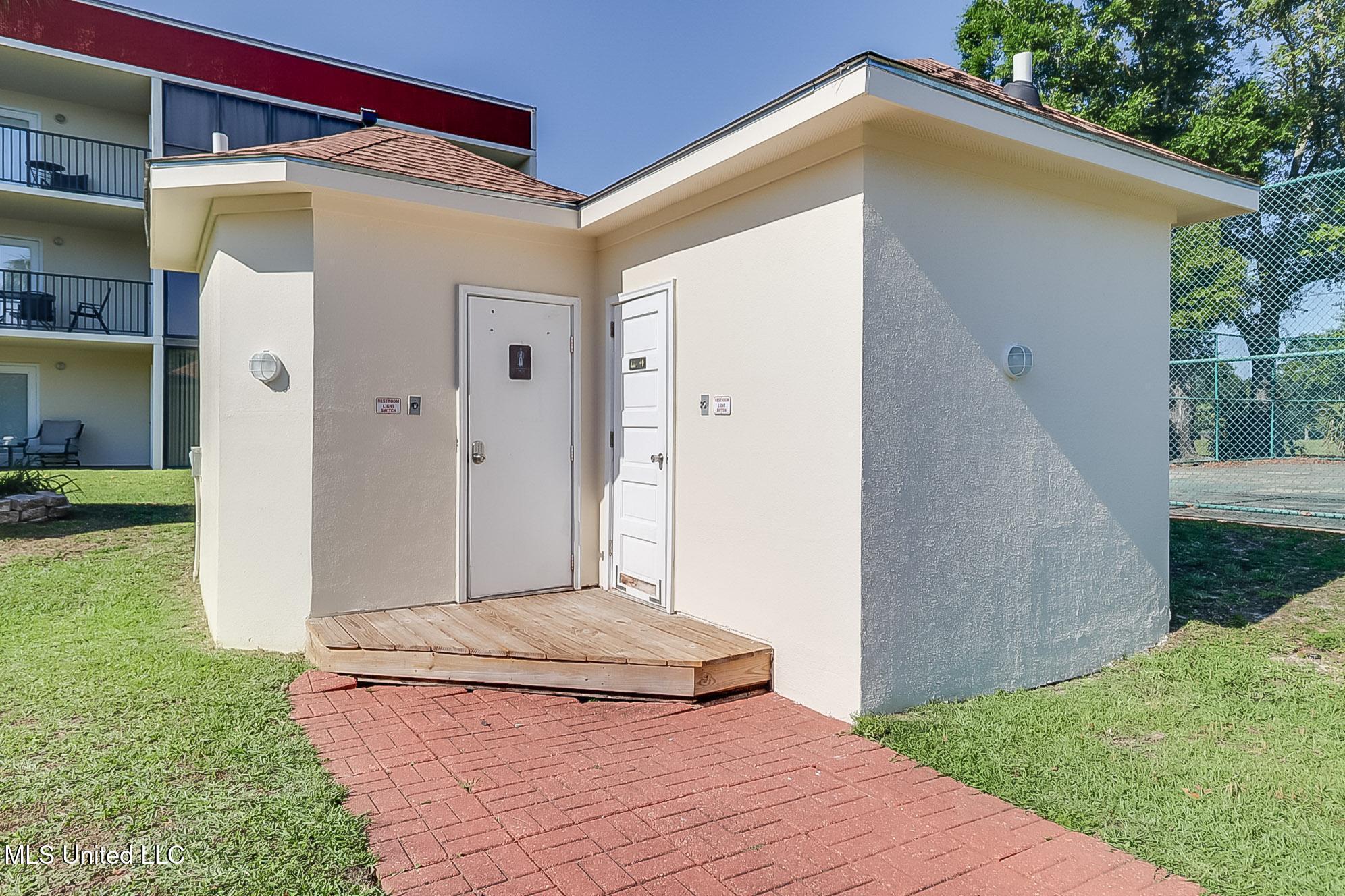 2046 Beach Blvd Blvd #B216, Biloxi, Mississippi image 29