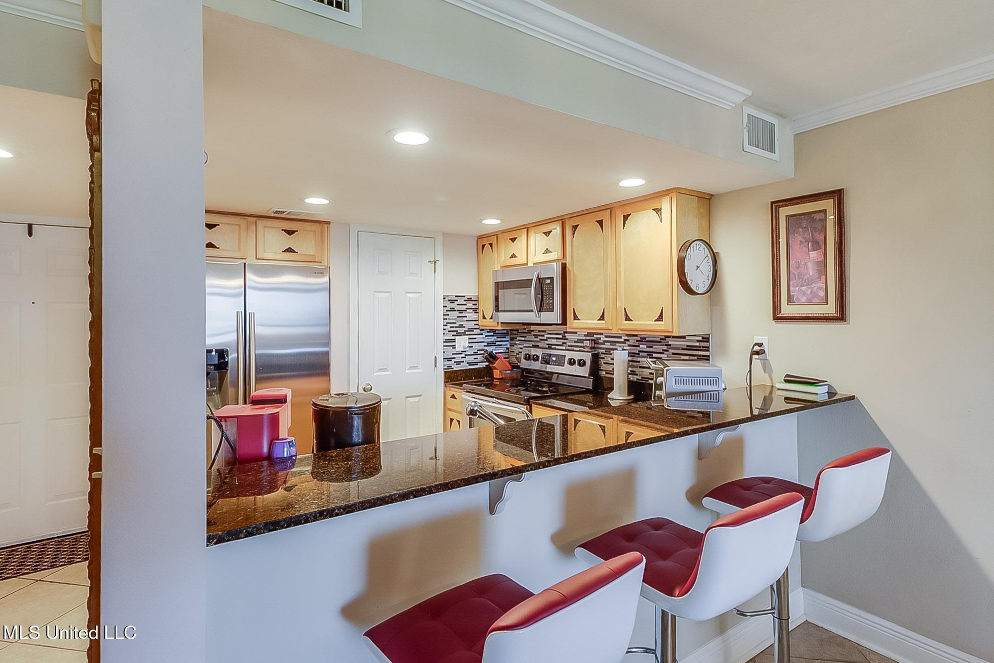 2046 Beach Blvd Blvd #B216, Biloxi, Mississippi image 6