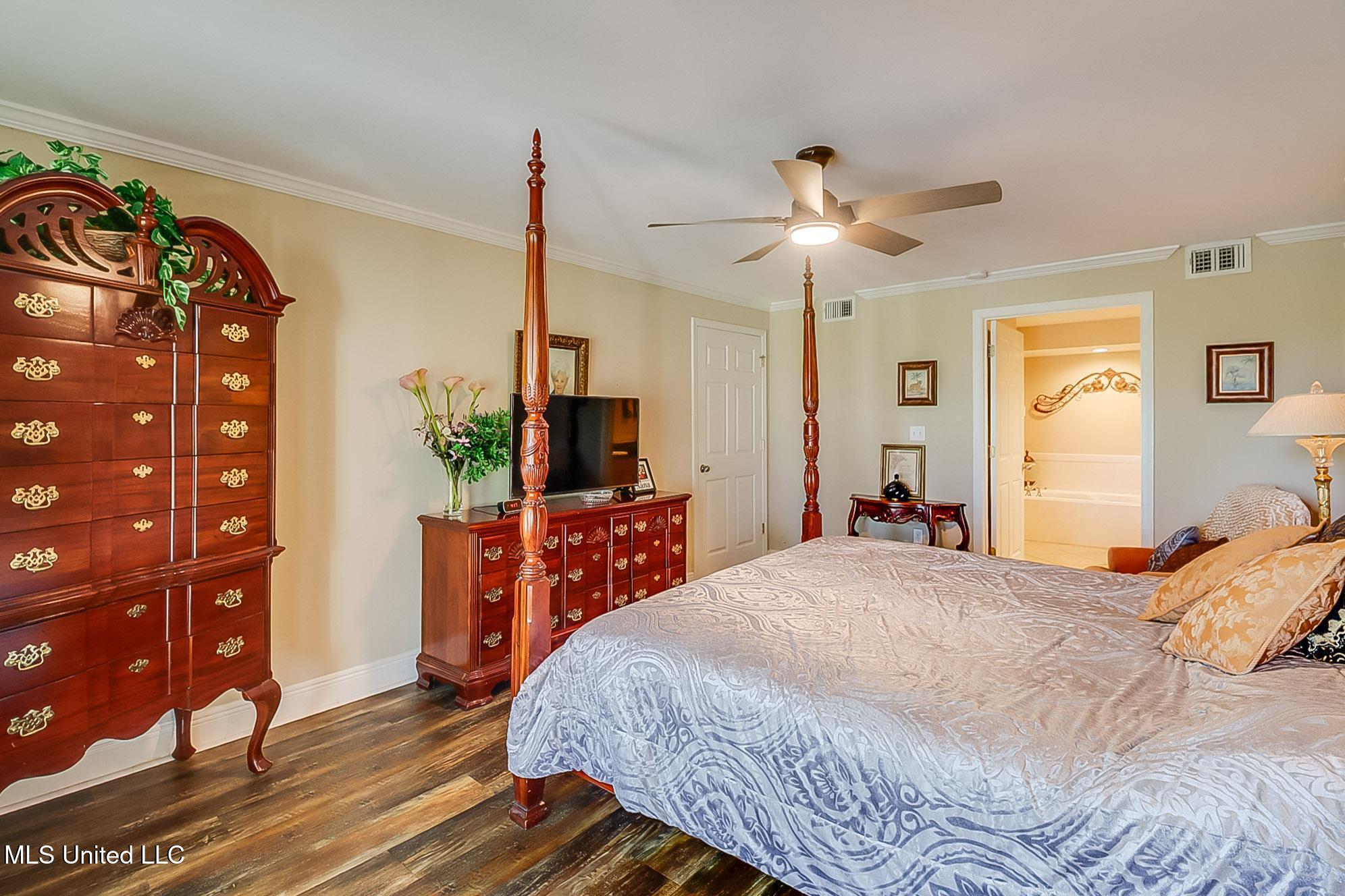 2046 Beach Blvd Blvd #B216, Biloxi, Mississippi image 12