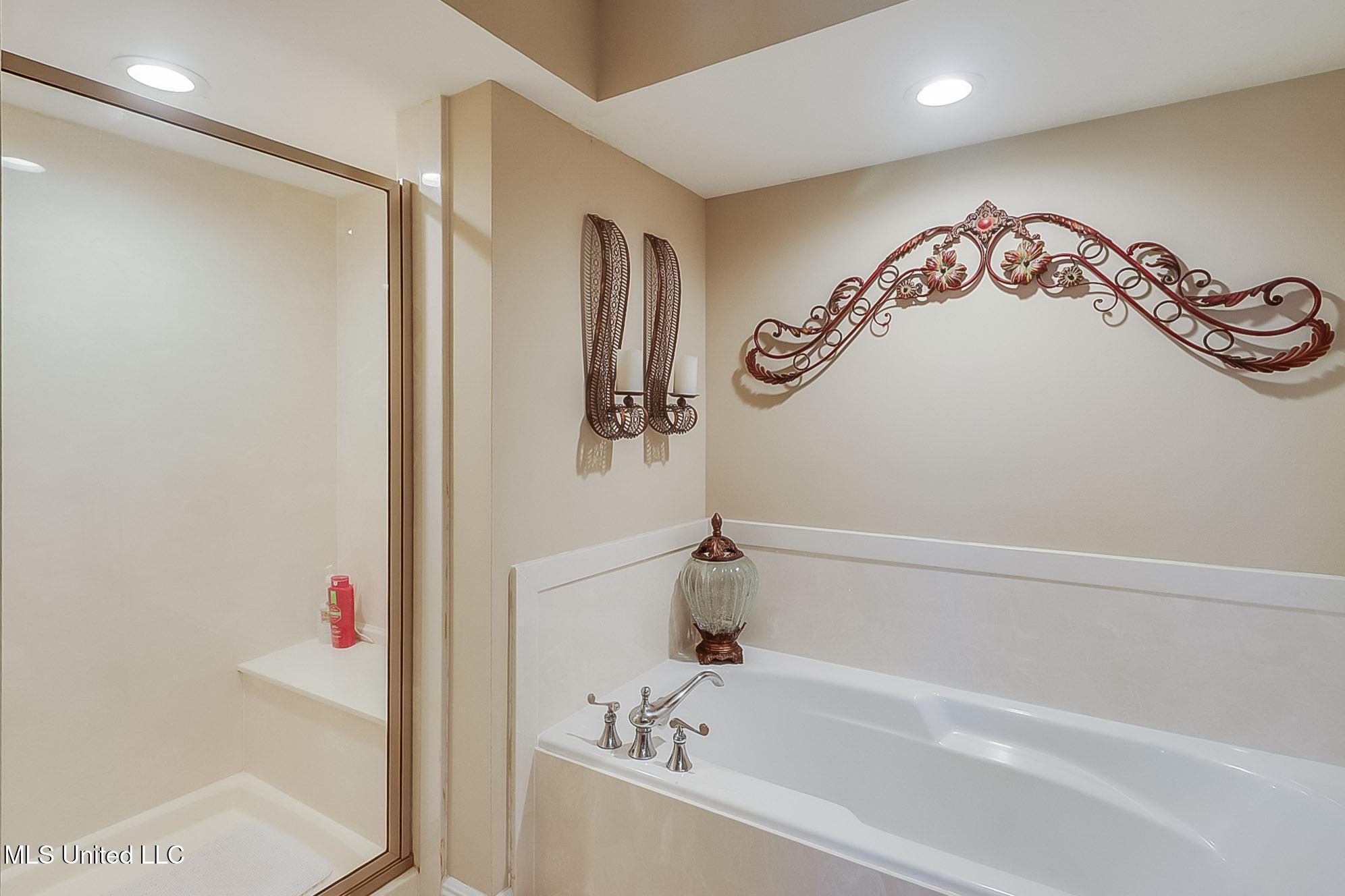 2046 Beach Blvd Blvd #B216, Biloxi, Mississippi image 13