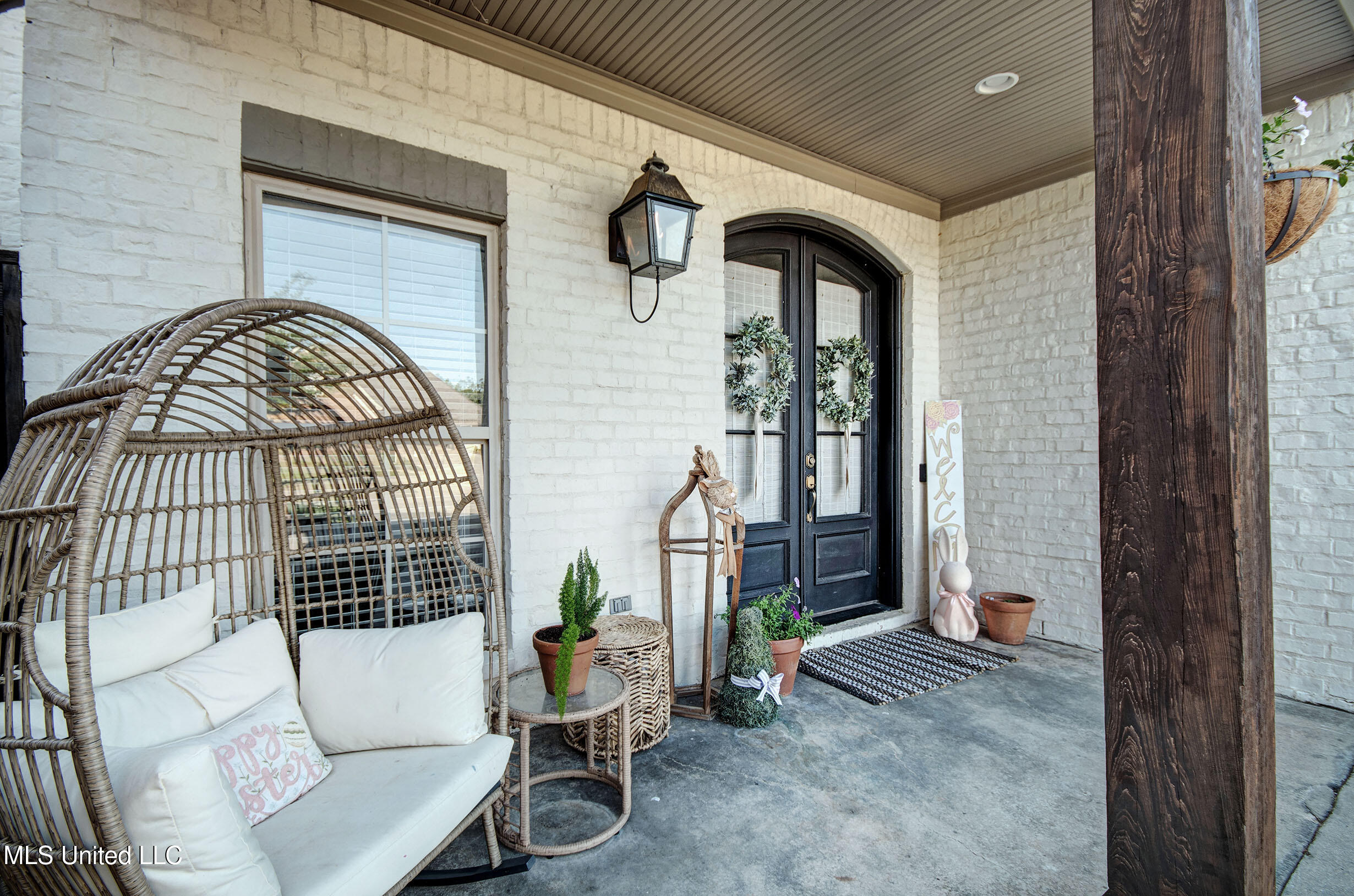 312 N Village Drive, Pearl, Mississippi image 5