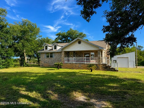 Homes For Sale - 2006 Mitteer Drive<br/> Bay Saint Louis, MS 39520