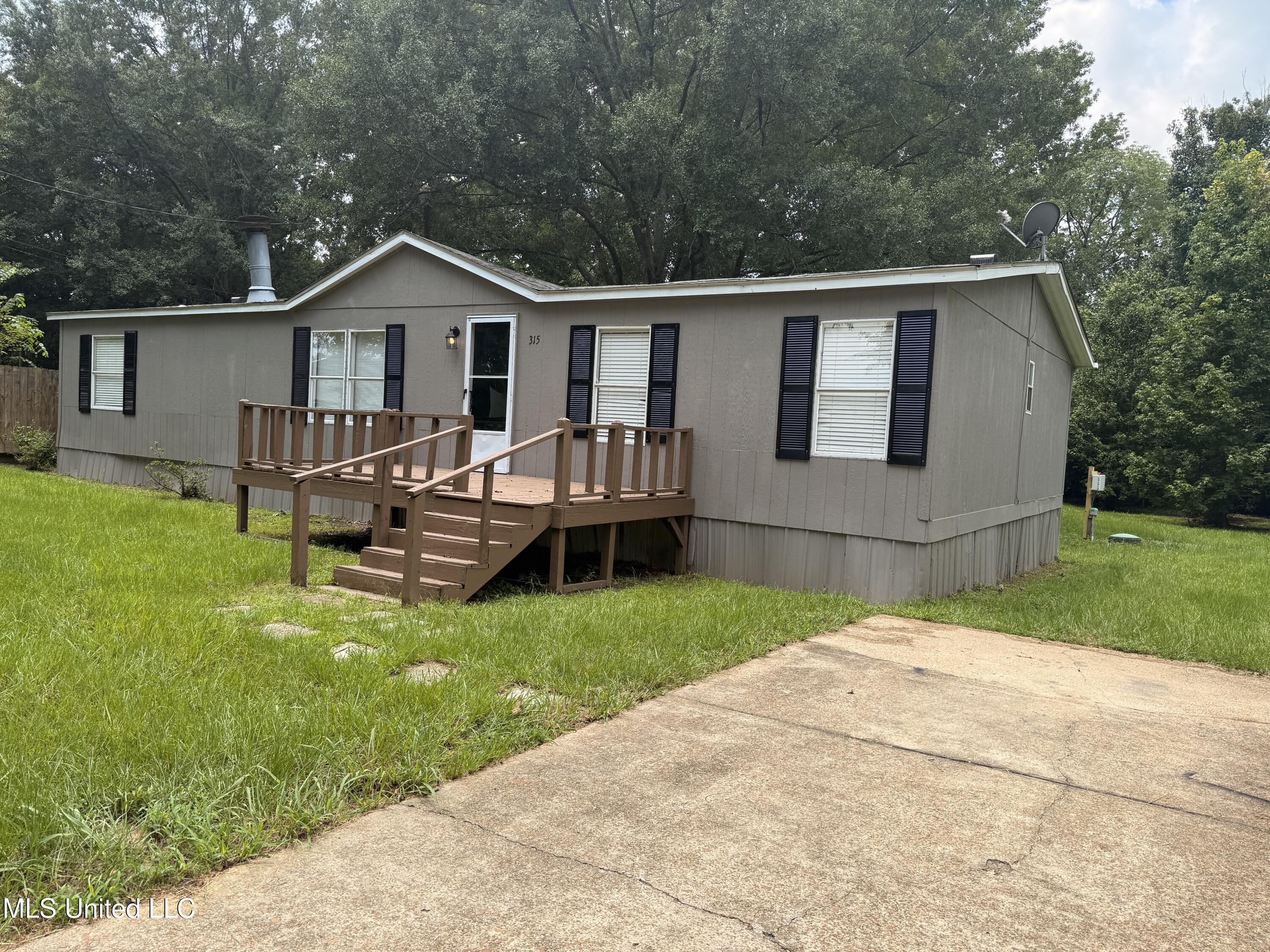 315 Boteler Road