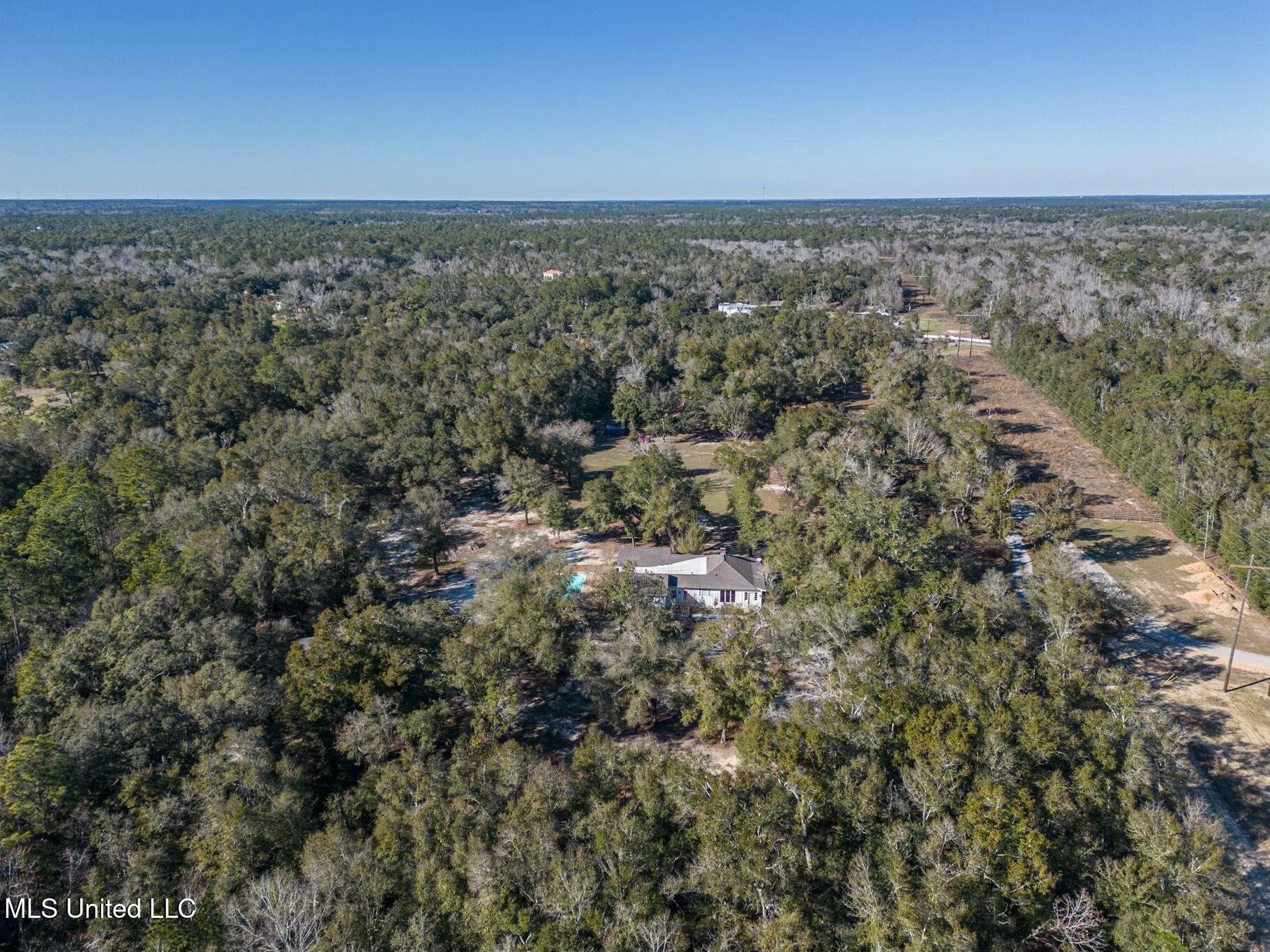 4187 Saussy Lane, Pass Christian, Mississippi image 40