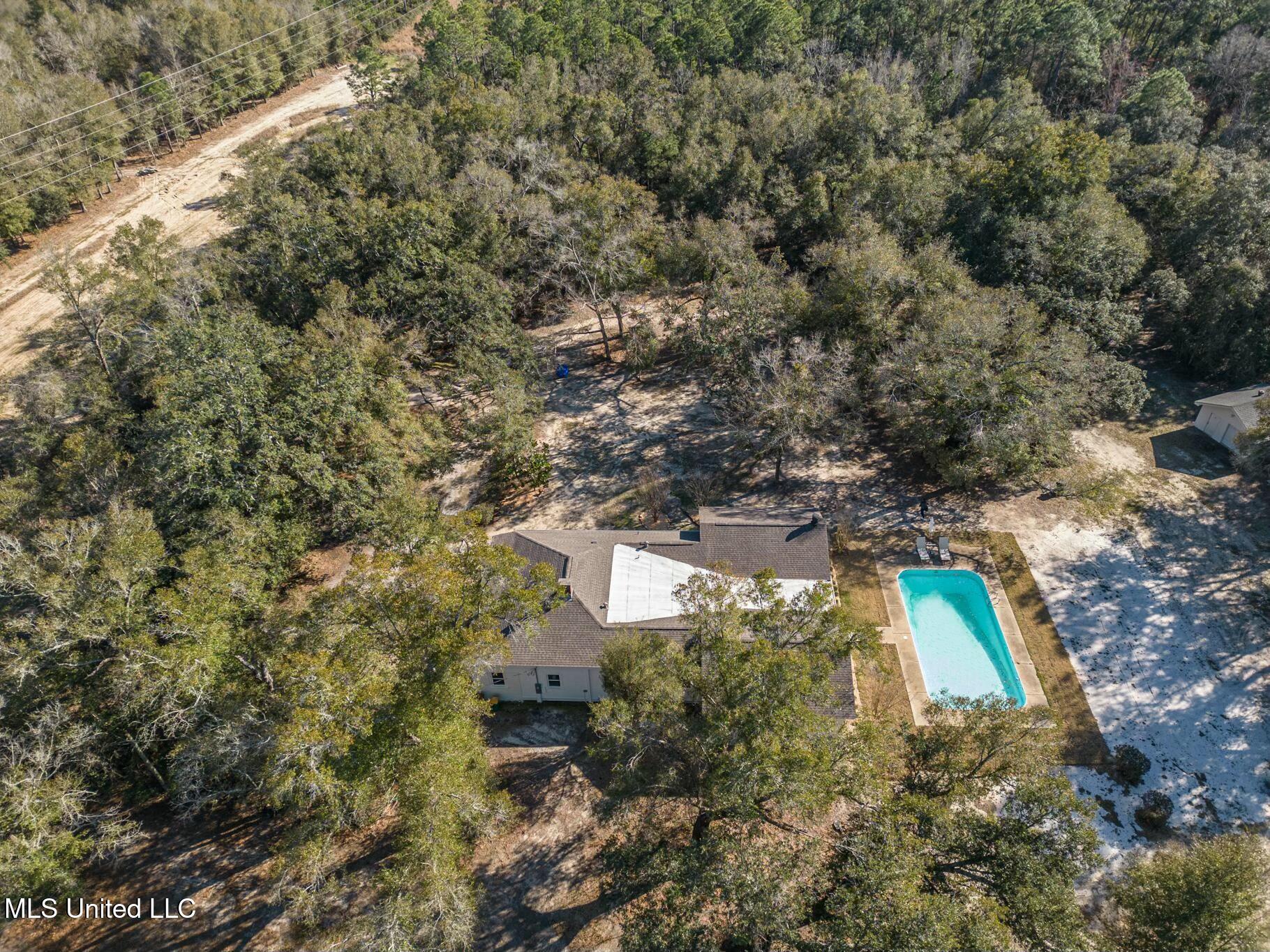 4187 Saussy Lane, Pass Christian, Mississippi image 38