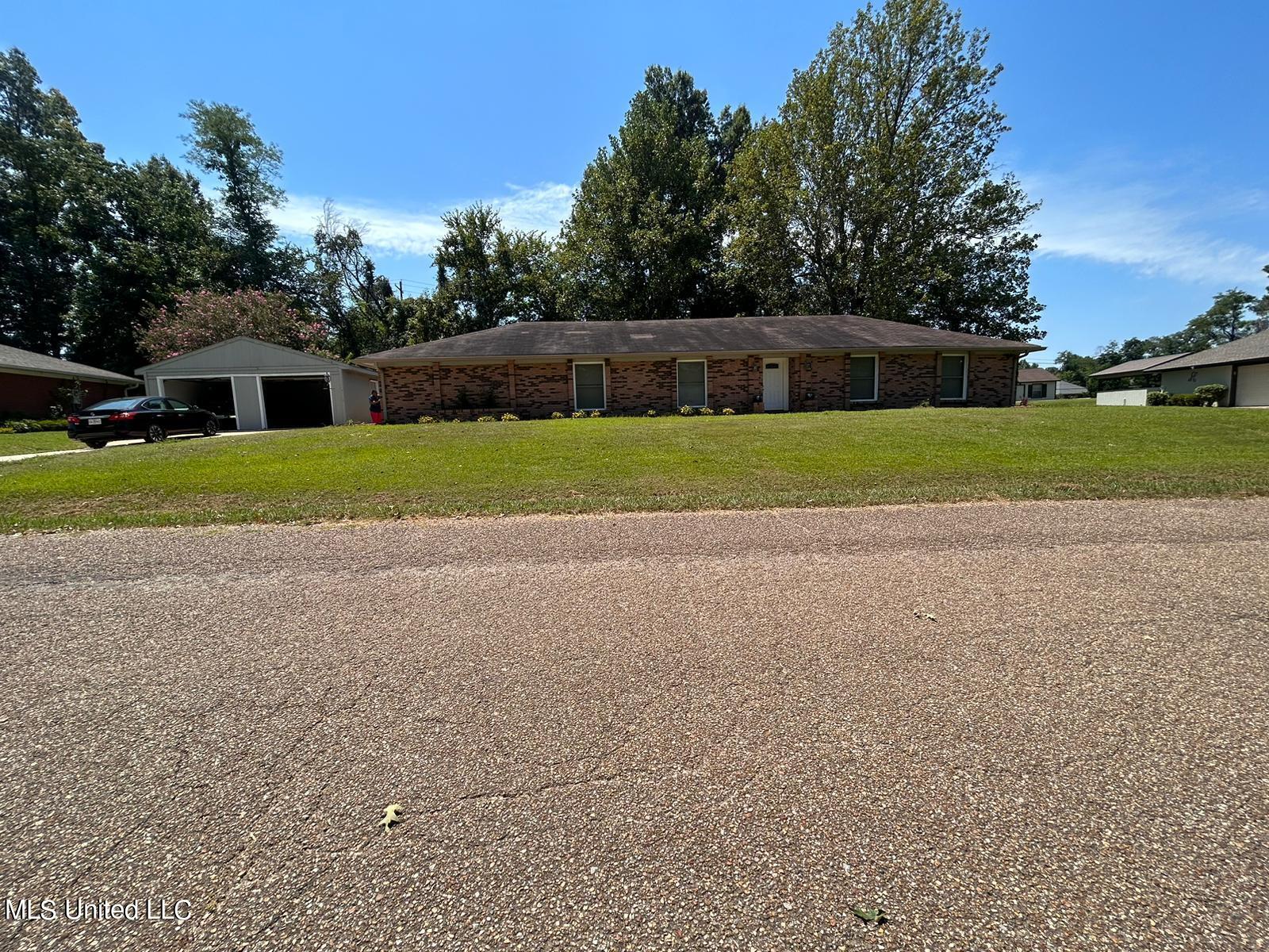 110 Robert E Lee Blvd Boulevard, Vicksburg, Mississippi image 1