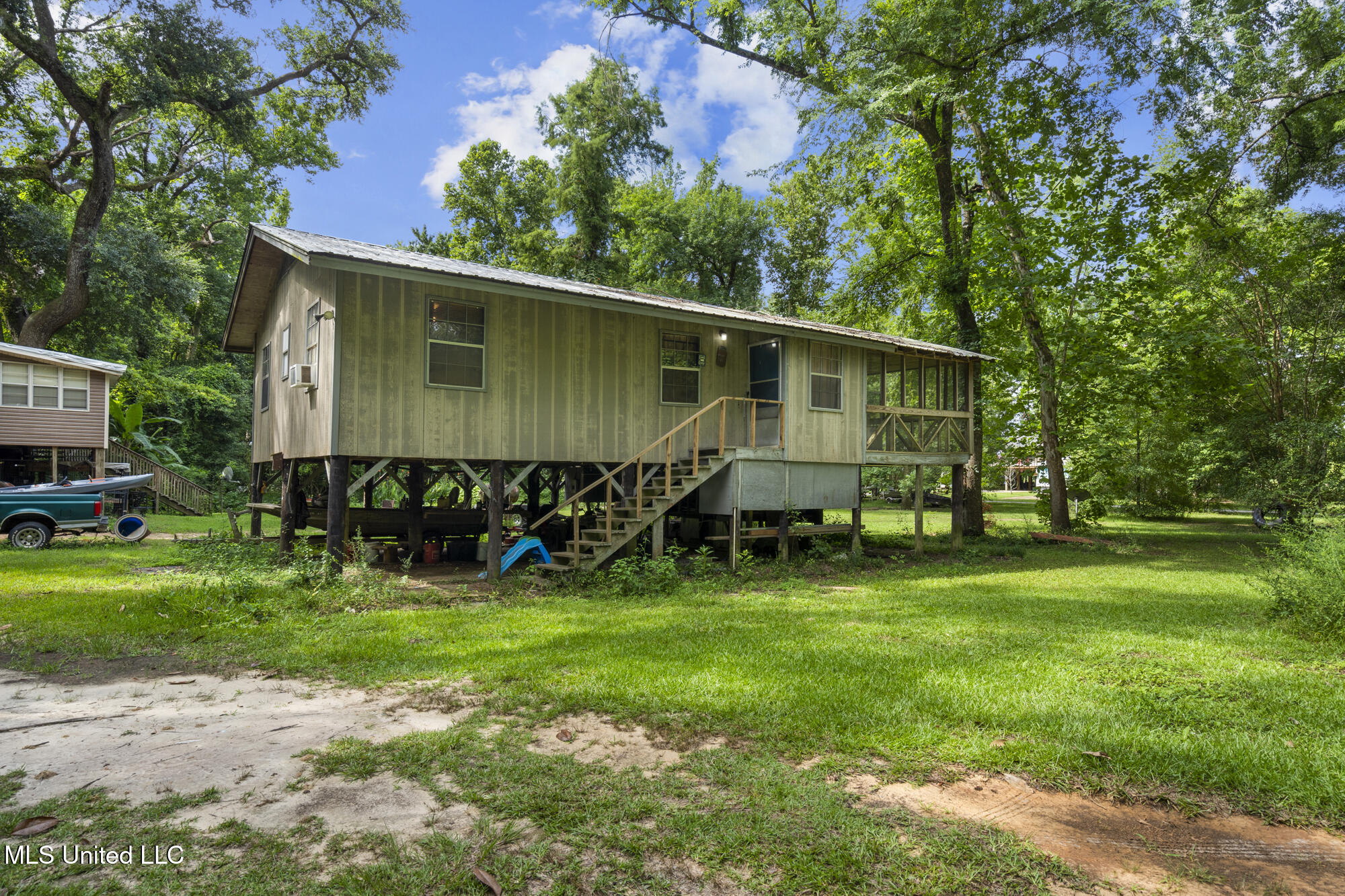 115 Beaver Dam Drive, Lucedale, Mississippi image 1