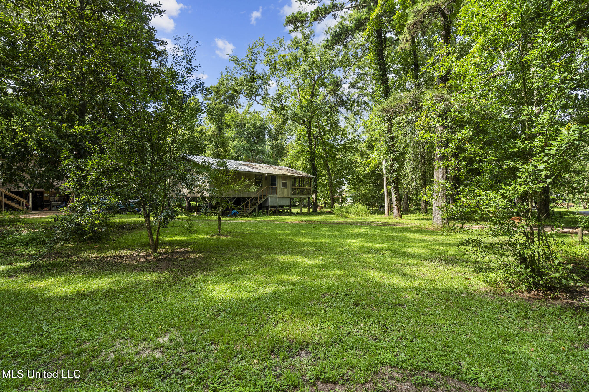 115 Beaver Dam Drive, Lucedale, Mississippi image 3