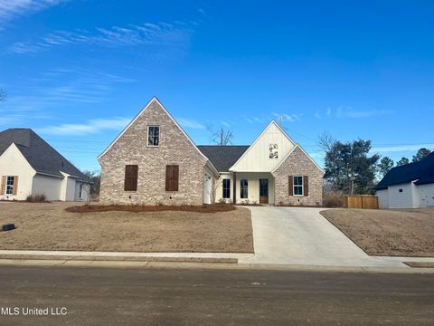MLS: 4092460
