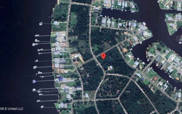 200 PARKVIEW LN, PASS CHRISTIAN, MS 39571 - Image 3df3063f99eb03ee09417fa80a4c8b1c/2583815216