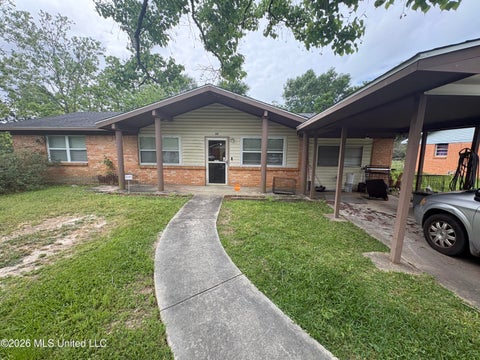 Homes For Sale - 327 Darby Street<br/> Gulfport, MS 39503