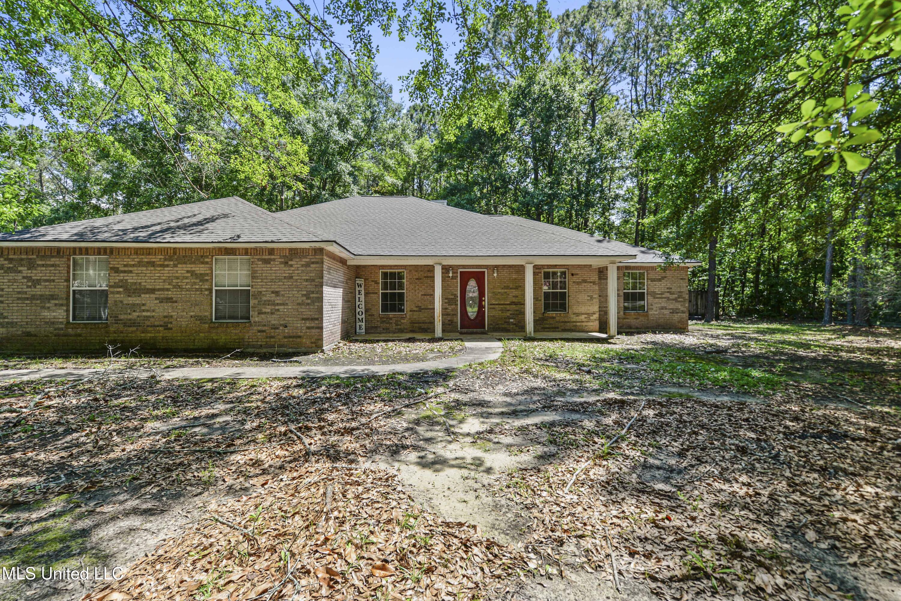 1317 Rosemont Drive, Gautier, Mississippi image 1
