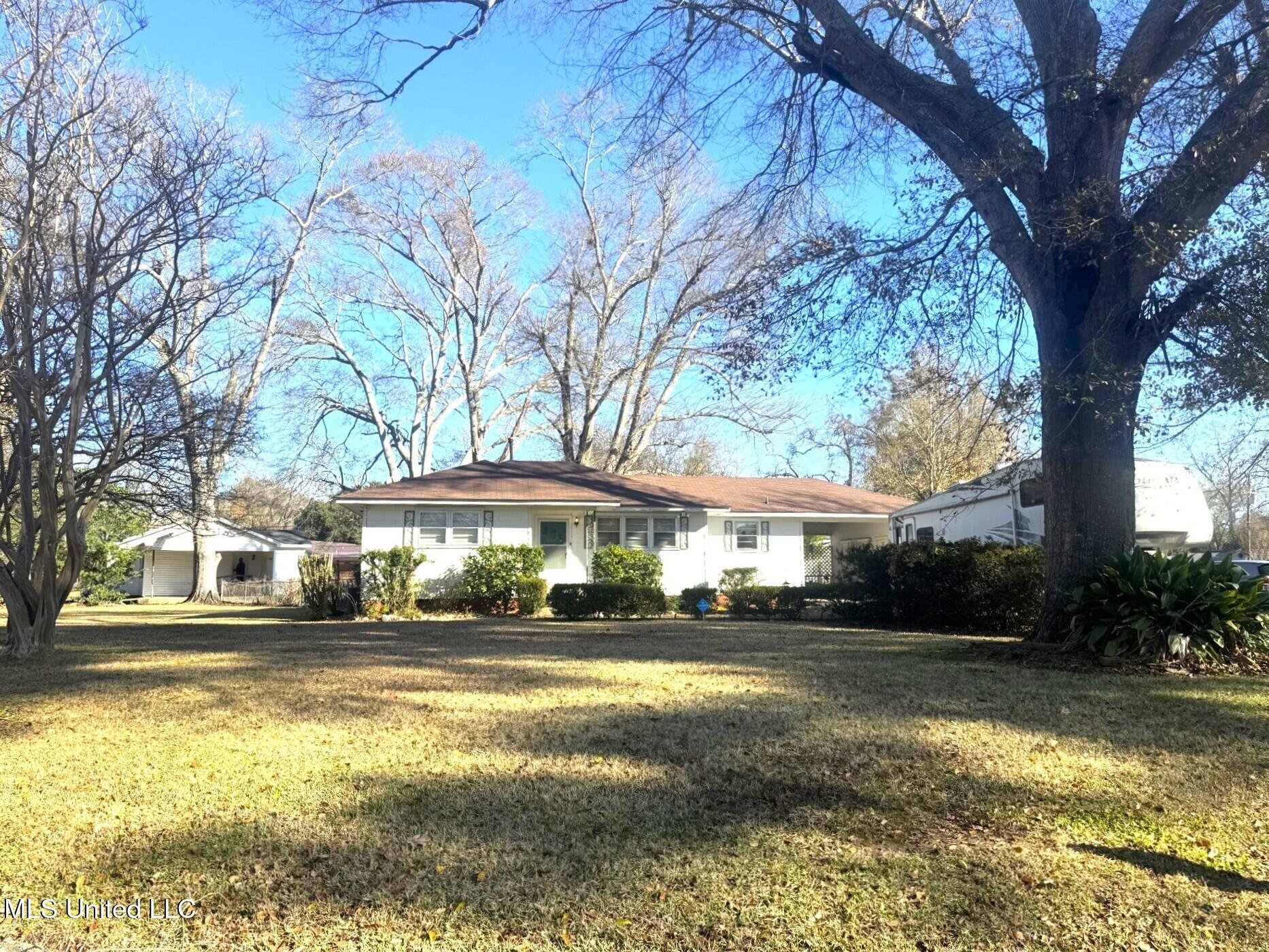 510 Brooklyn Drive, Natchez, Mississippi image 2