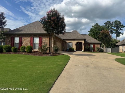 Homes For Sale - 112 Claiborne Street<br/> Madison County, Madison, MS 39110