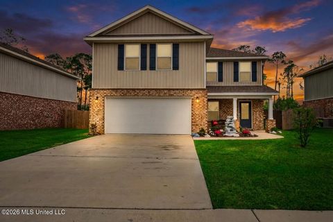 Homes For Sale - 5438 Leeds Lane<br/> Harrison County, Biloxi, MS 39532